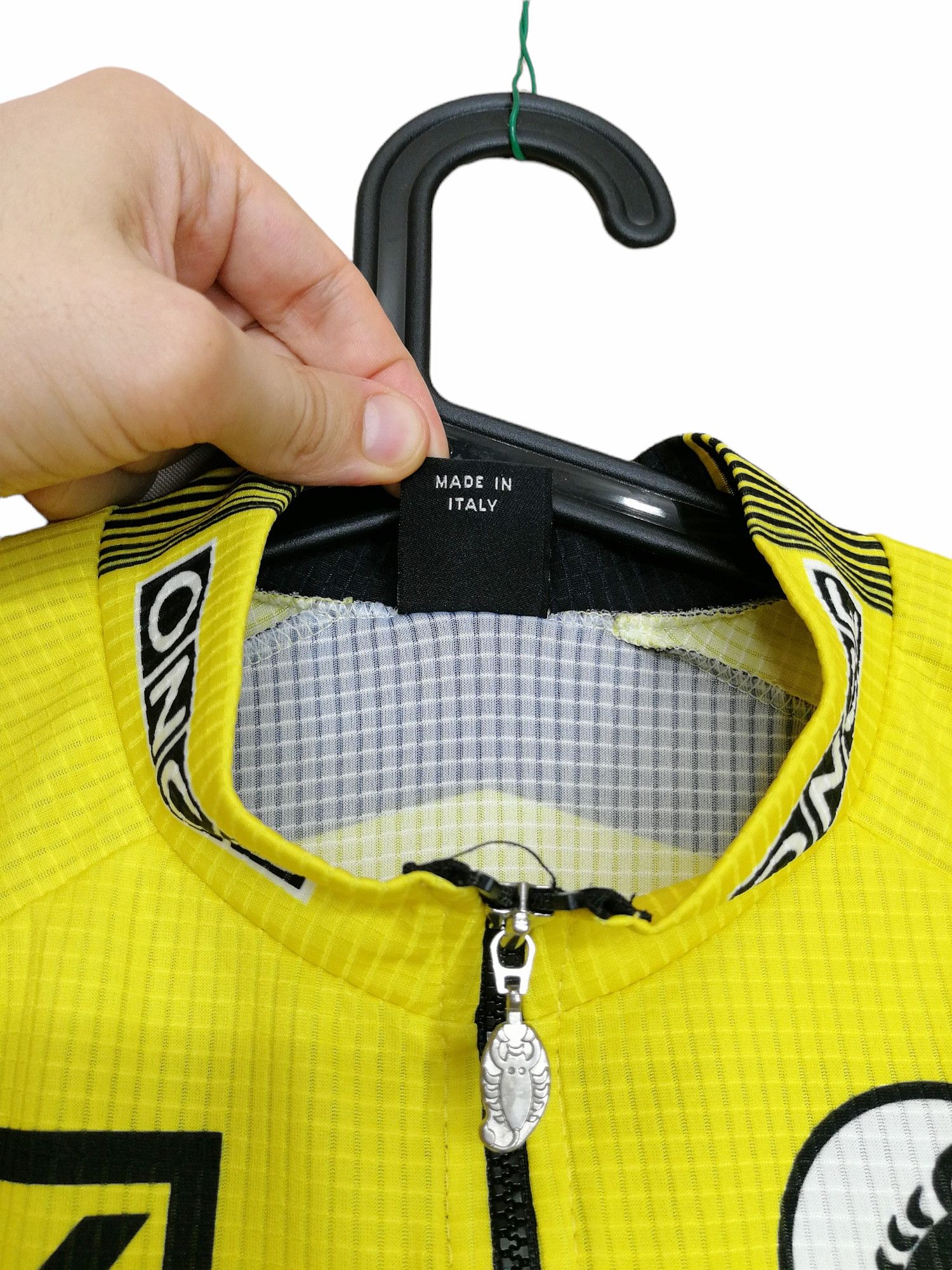 Vintage Vintage Castelli Cycling Jersey Giant Deutche Bank Once Size US M / EU 48-50 / 2 - 7 Thumbnail