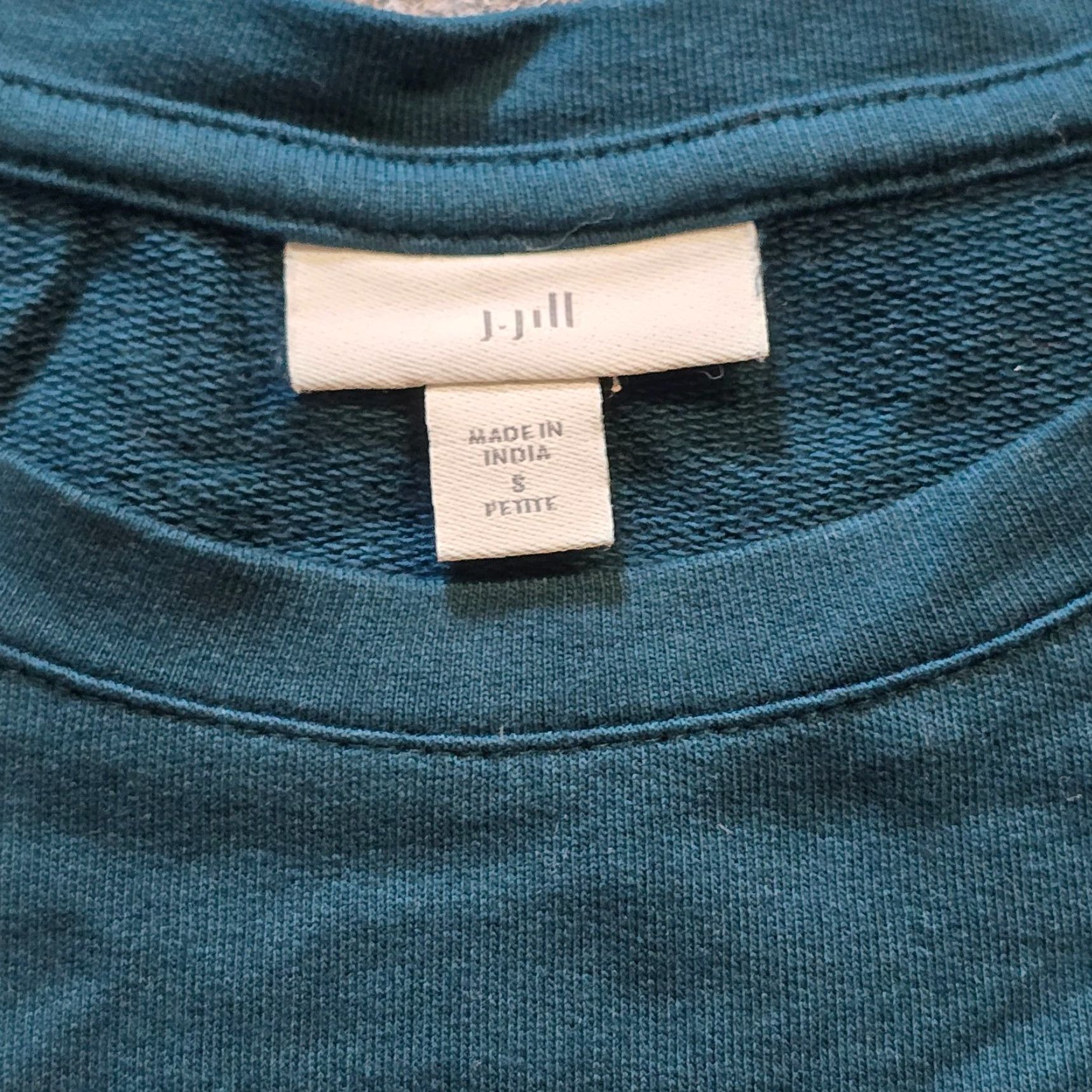 J. Jill J. Jill Top Women Size Small Petite Green Crew Neck Embroidered Solid Sweatshirt Pullover Casual Size S / US 4 / IT 40 - 5 Thumbnail