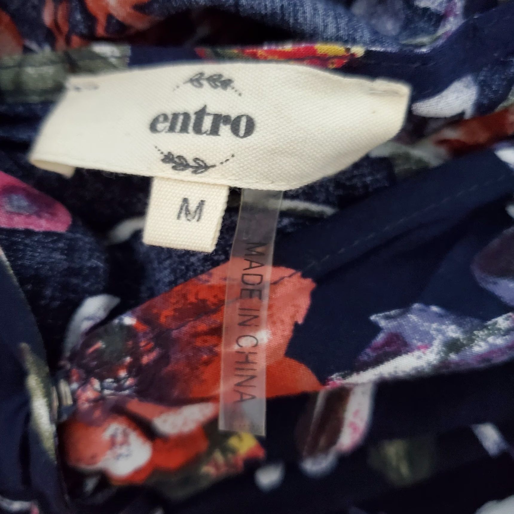 Vintage VINTAGE Entro Dress Women M Blue Floral Faux Wrap Cold Shoulder Elastic Waist Lined Boho Size M / US 6-8 / IT 42-44 - 4 Thumbnail