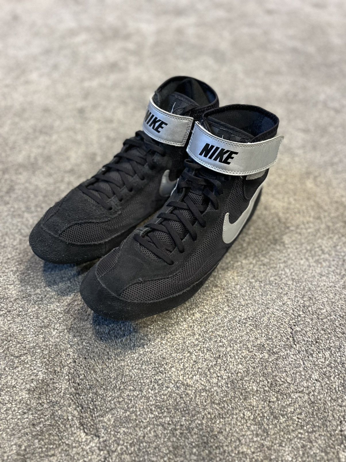 Nike Nike Mens SpeedSweep VII Blk/Sliver Lace-Up Wrestling Shoes Size US 12 / EU 45 - 1 Thumbnail
