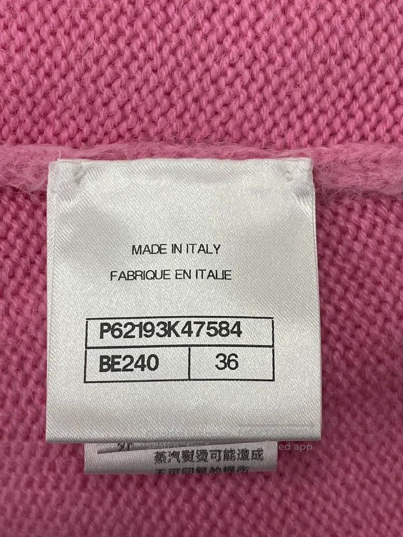 Chanel Chanel Snow Series Pink Snowflake Button Cashmere Cardigan Size XS / US 0-2 / IT 36-38 - 5 Thumbnail