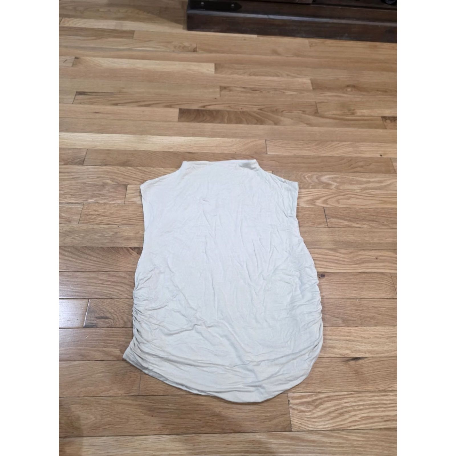 Vintage A New Day T-Shirt Shirt Womens Medium Cream Lined Stretch Ruched Mock Neck Short Sleeve Side Ruched Casual Size M / US 6-8 / IT 42-44 - 2 Thumbnail