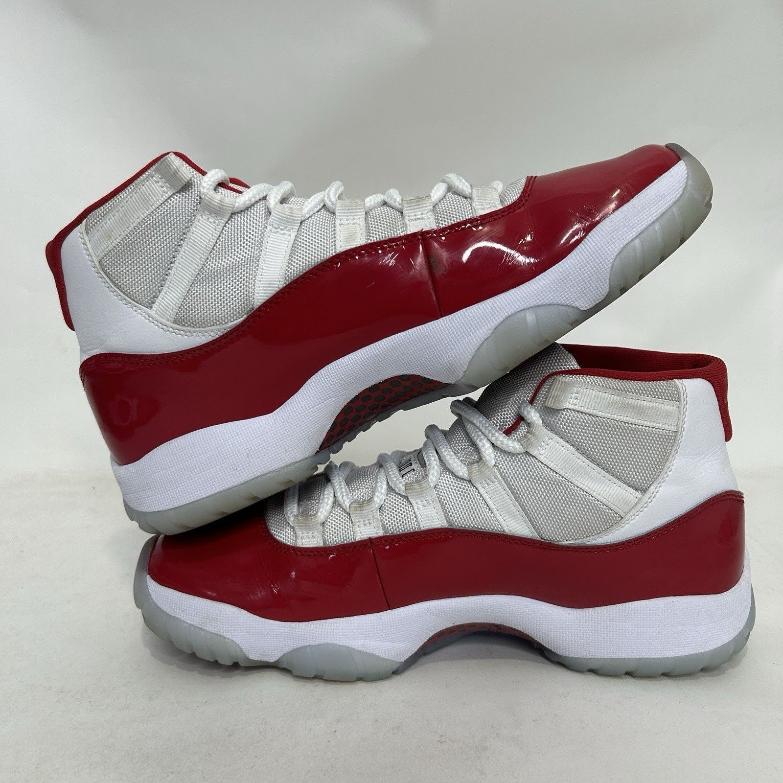 Jordan Brand Nike Air Jordan 11 Retro OG “Cherry/White Varsity Red” Size US 9.5 / EU 42-43 - 3 Thumbnail