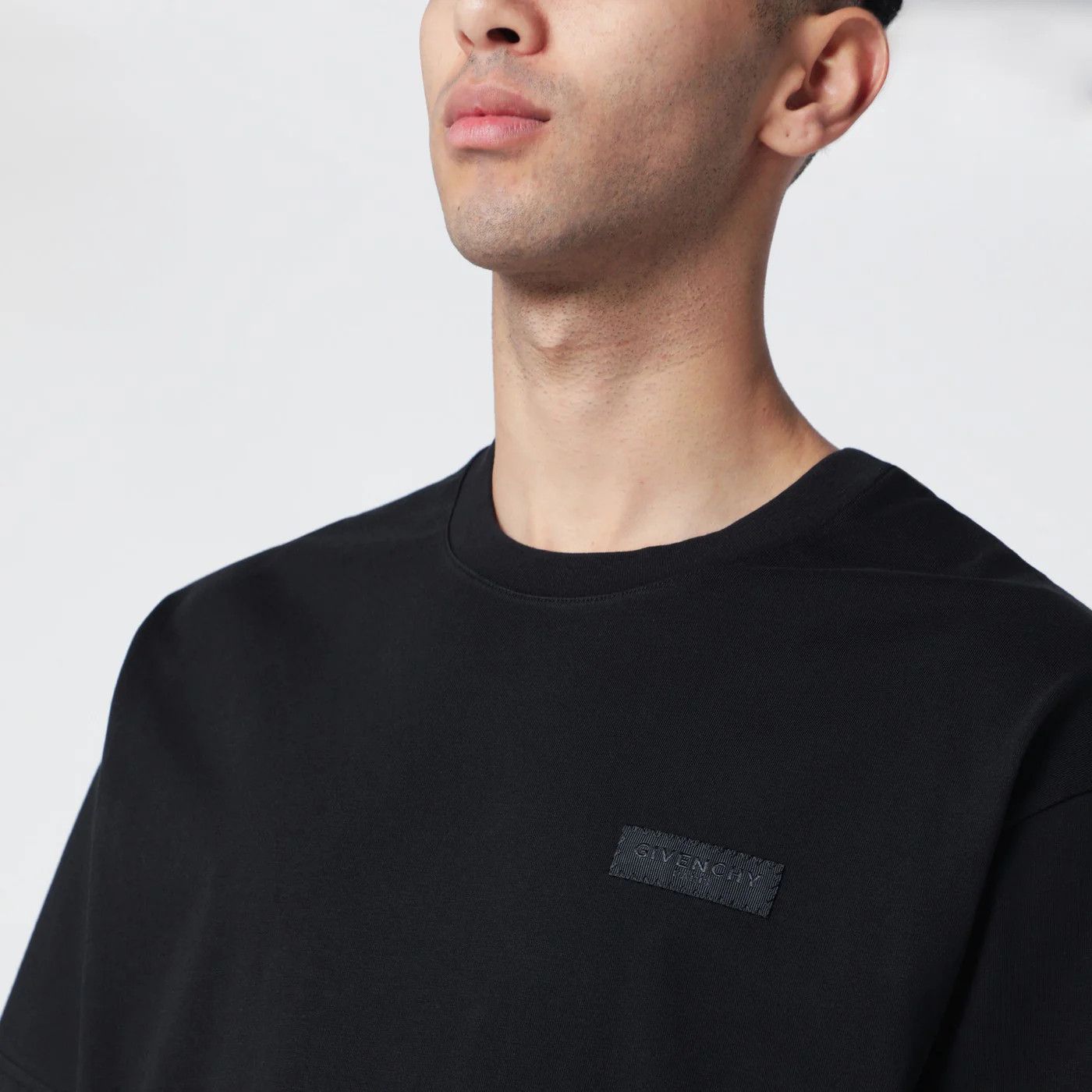 Givenchy o1d2blof0426 Cotton Logo Short Sleeve T-Shirt in Black Size US M / EU 48-50 / 2 - 3 Thumbnail