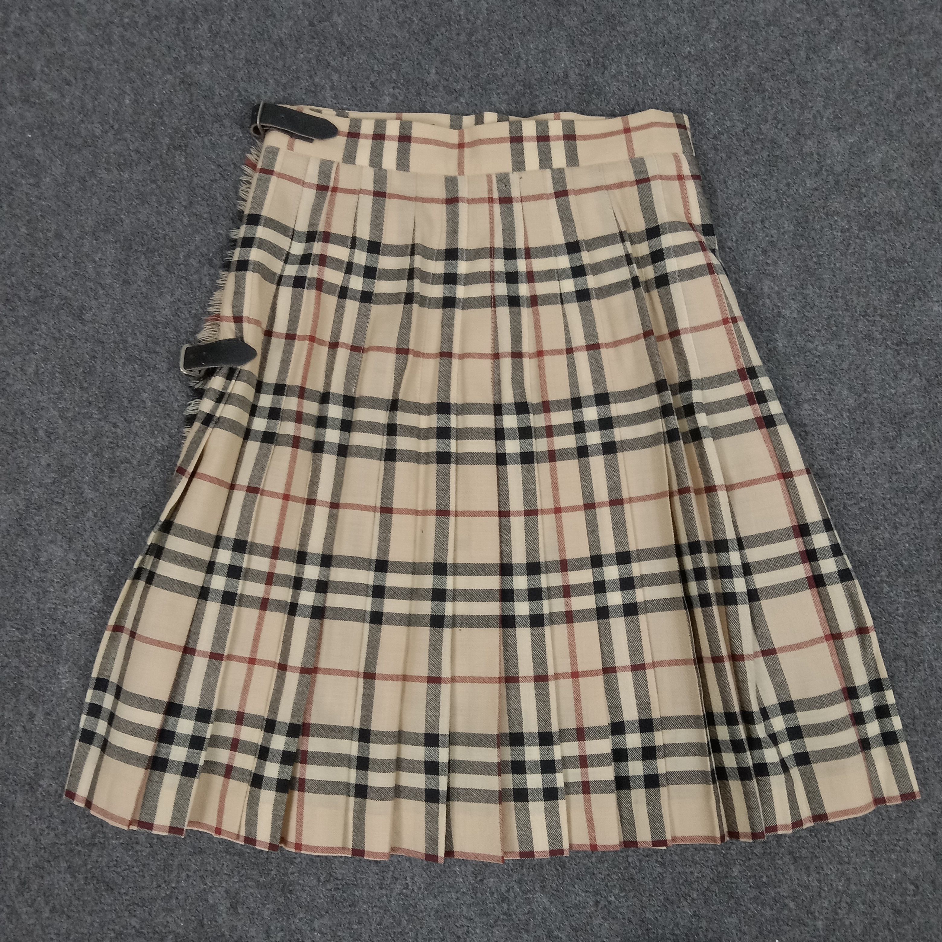 Burberry Burberry London Nova Check Mini Skirts Size 23" - 1 Thumbnail