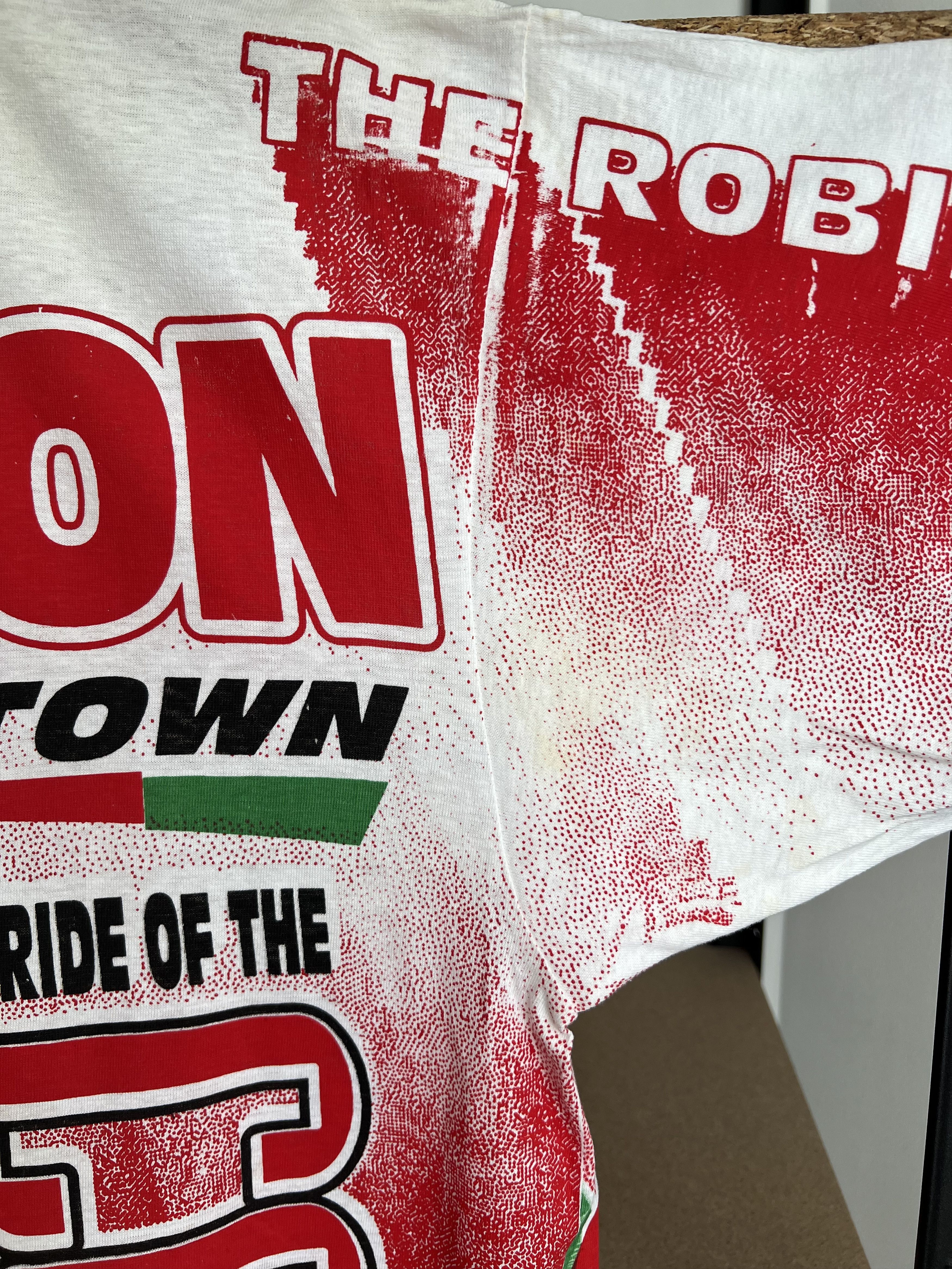 Vintage Vintage 90s Swindon Town FC The Robins English Soccer Tshirt Size US XXL / EU 58 / 5 - 13 Thumbnail