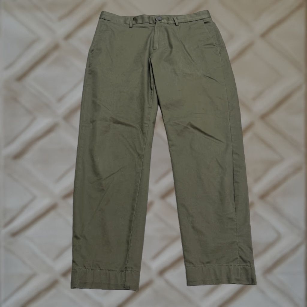 Banana Republic Banana Republic Slim Fit Chino Pants Mens 31x30 Olie Green Flat Front Classic Size US 31 - 1 Thumbnail