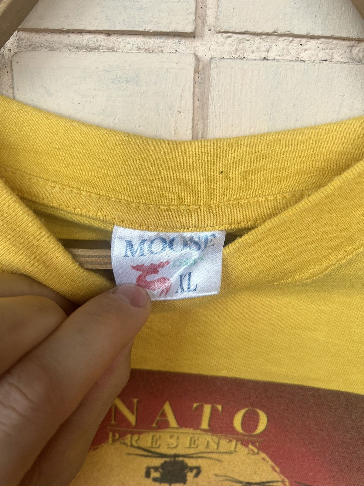 Other Vintage Bosnia Now Tee Shirts Size US L / EU 52-54 / 3 - 10 Thumbnail