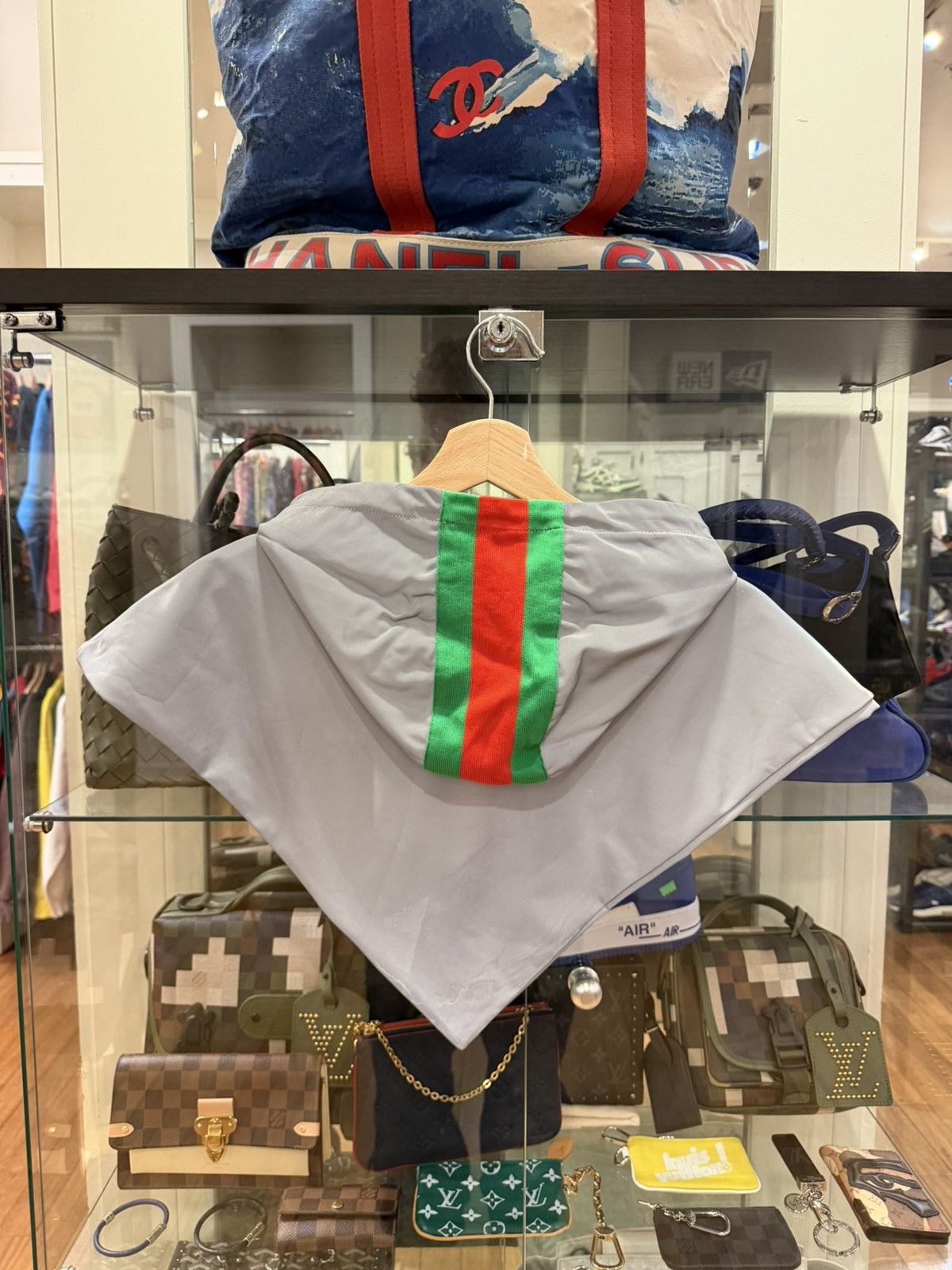 Gucci Gucci Web Stripe Reflective Hood - Silver Size US M / EU 48-50 / 2 - 4 Thumbnail