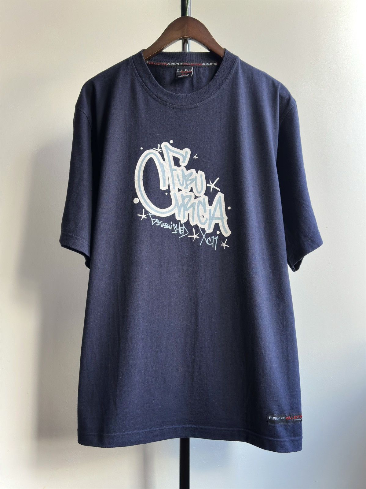 Fubu × Vintage VINTAGE Y2K FUBU BUG LOGO TEE Size US M / EU 48-50 / 2 - 1 Thumbnail
