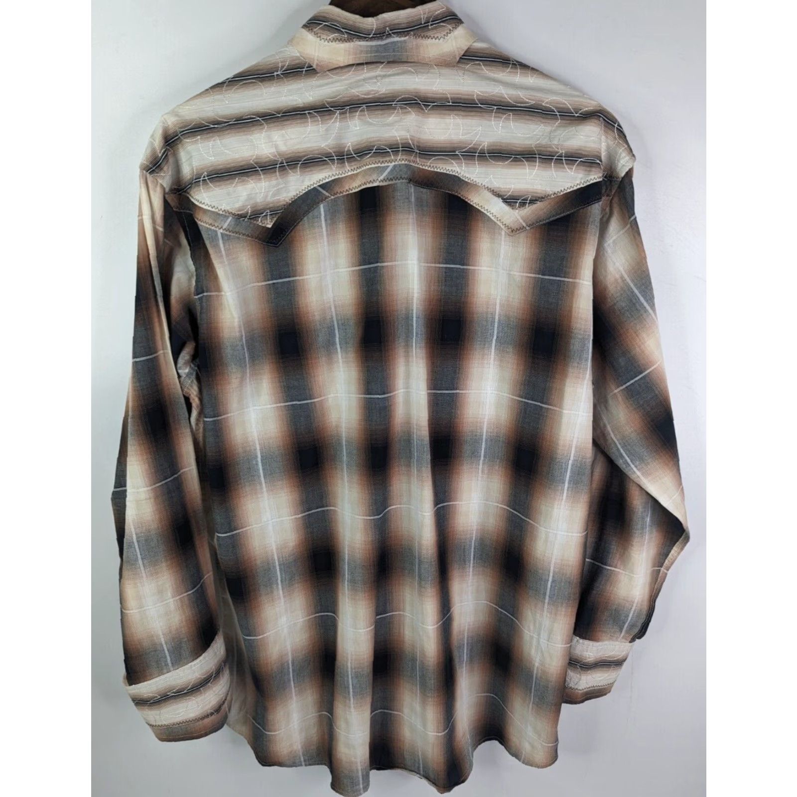 Vintage B&D by Panhandle Slim Brooks & Dunn Collection Western Long Sleeve Pearl snap XL Men Plaid Button-Up Shirt Size US XL / EU 56 / 4 - 4 Thumbnail