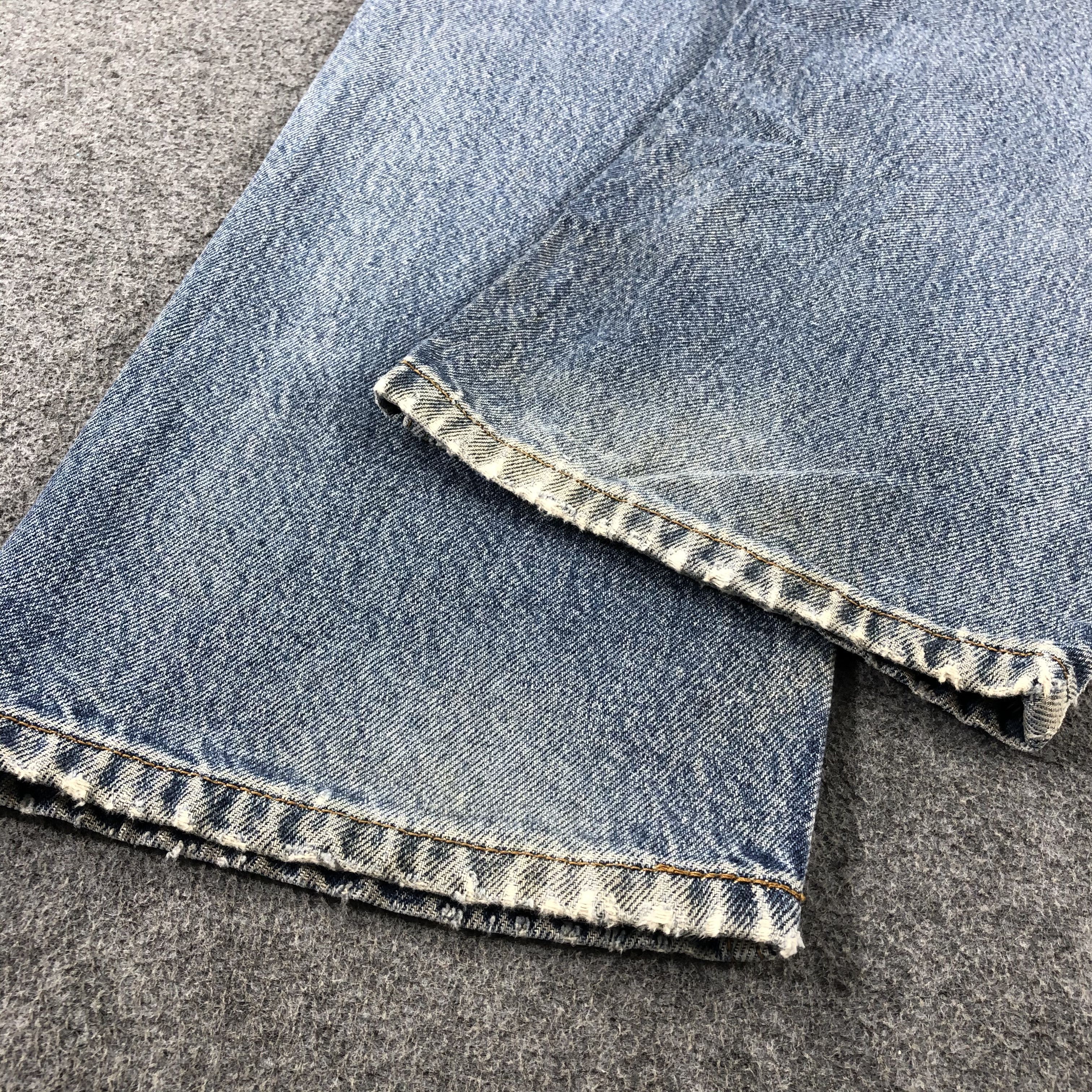 Levi's Vintage Blue Wash Levis 505 Jeans-J2565 Size US 35 - 6 Thumbnail