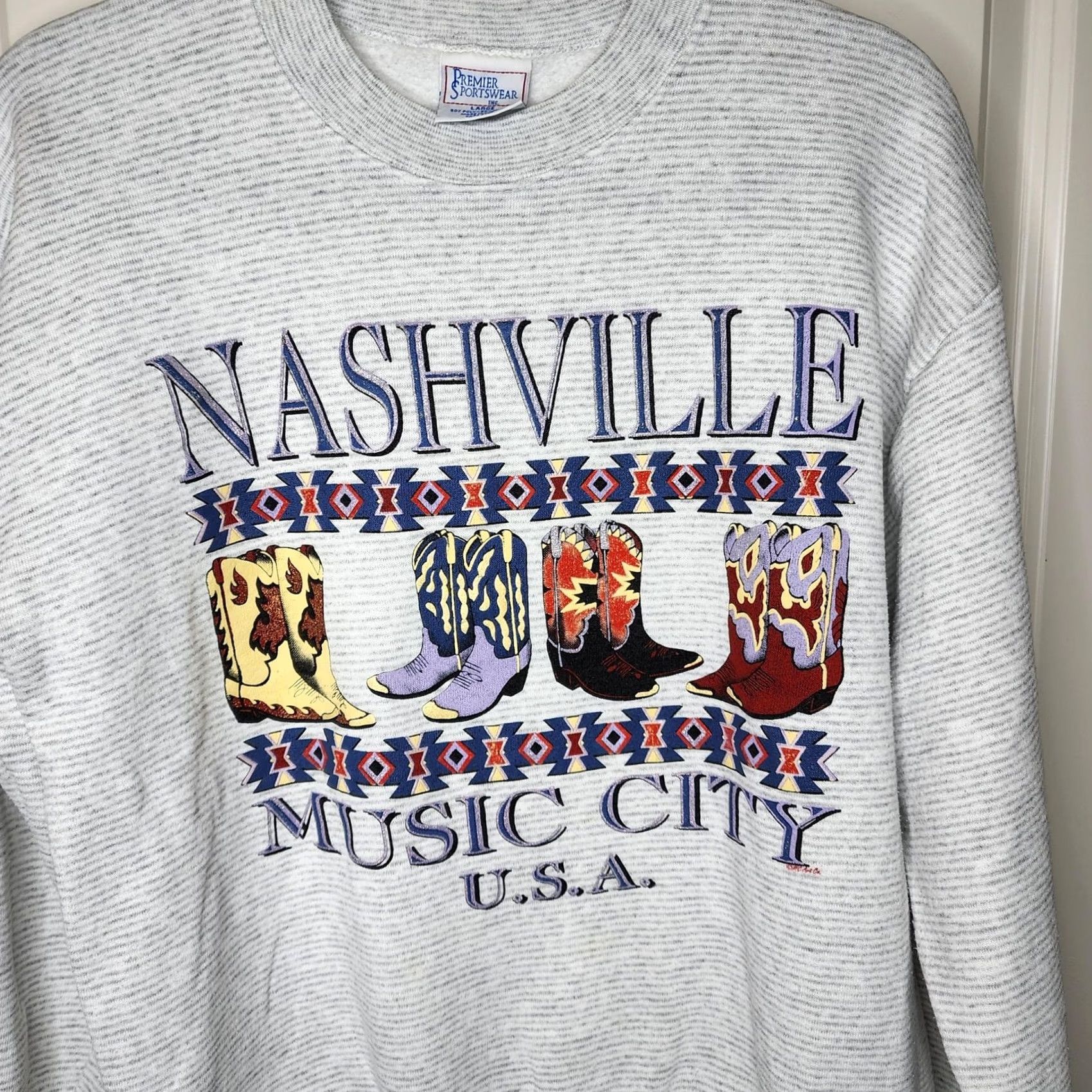 Vintage VINTAGE Premier Sportswear Nashville Music City USA Sweatshirt Mens Large Gray Cowboy Boots 90s Size US L / EU 52-54 / 3 - 2 Thumbnail
