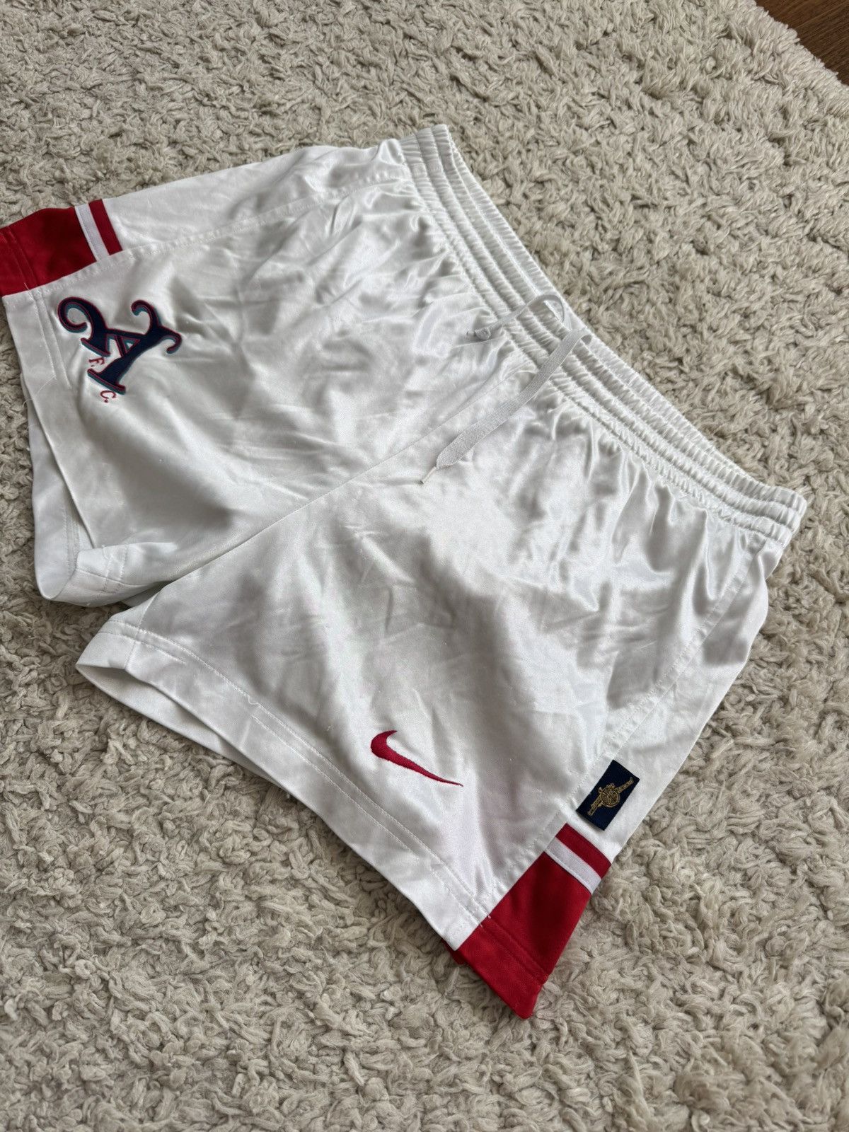 Nike Vintage Arsenal 1995-1996 Home Soccer Shorts Nike Kit Shirt Size US 32 / EU 48 - 3 Thumbnail