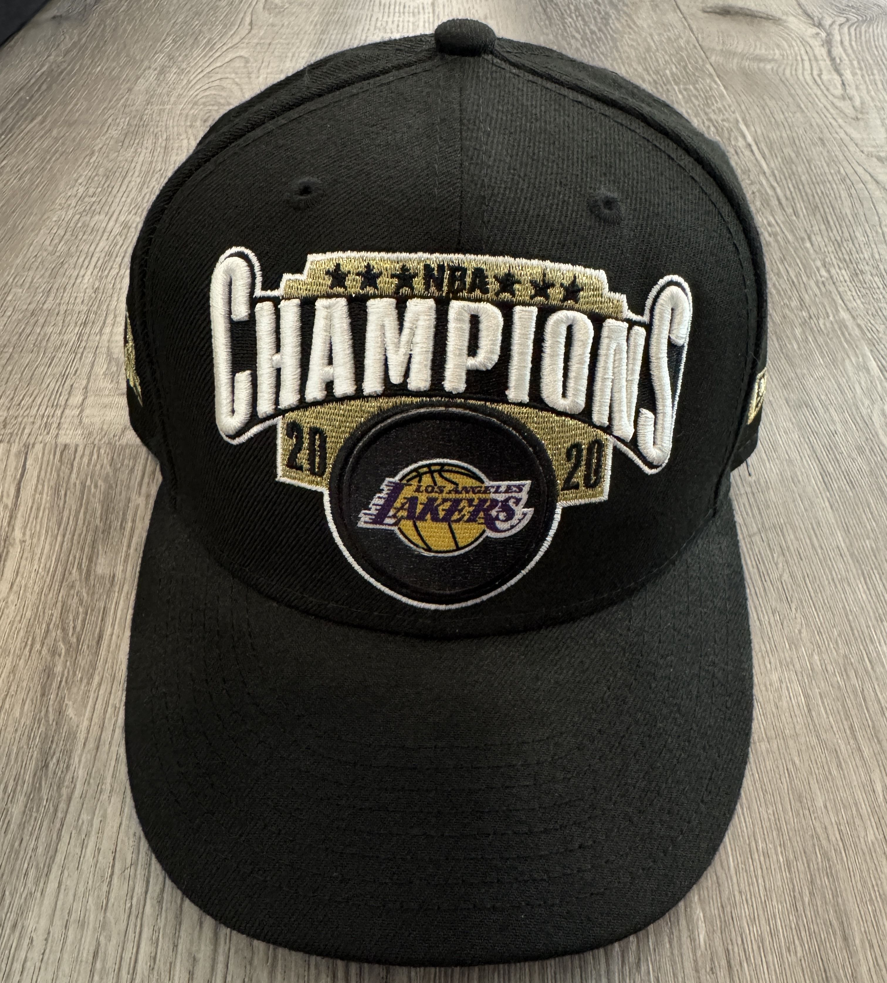 NBA Lakers New Era 2020 NBA Champions Snapback Size ONE SIZE - 1 Thumbnail