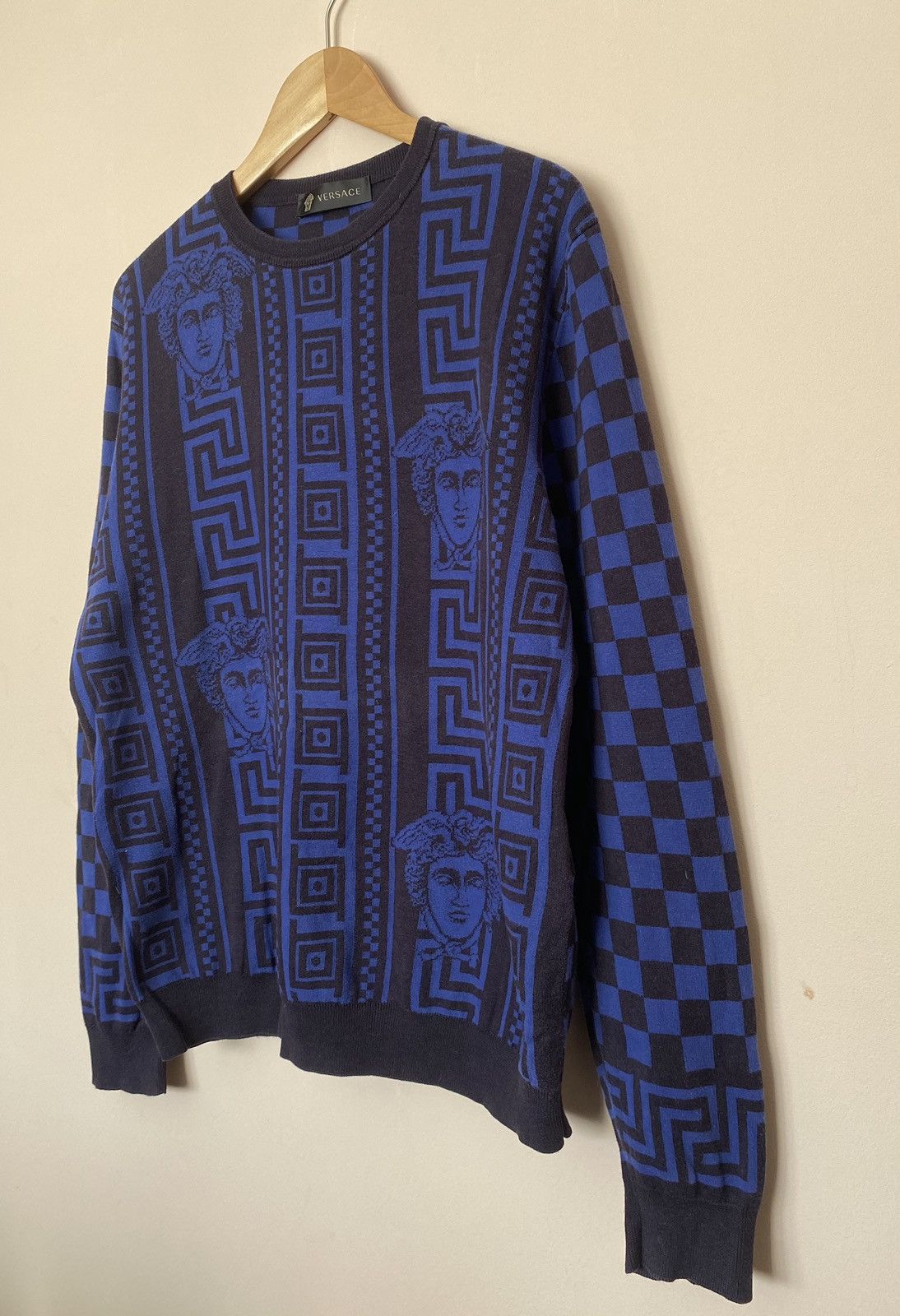 Versace × Versace Jeans Couture Very Rare ‼️Gianna Versace Sweater big Medusa Size US M / EU 48-50 / 2 - 5 Thumbnail