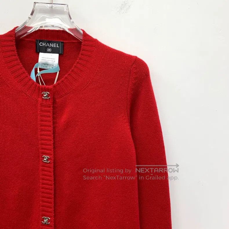 Chanel Chanel Red cashmere round-neck logo single-breasted long-s Size XS / US 0-2 / IT 36-38 - 3 Thumbnail