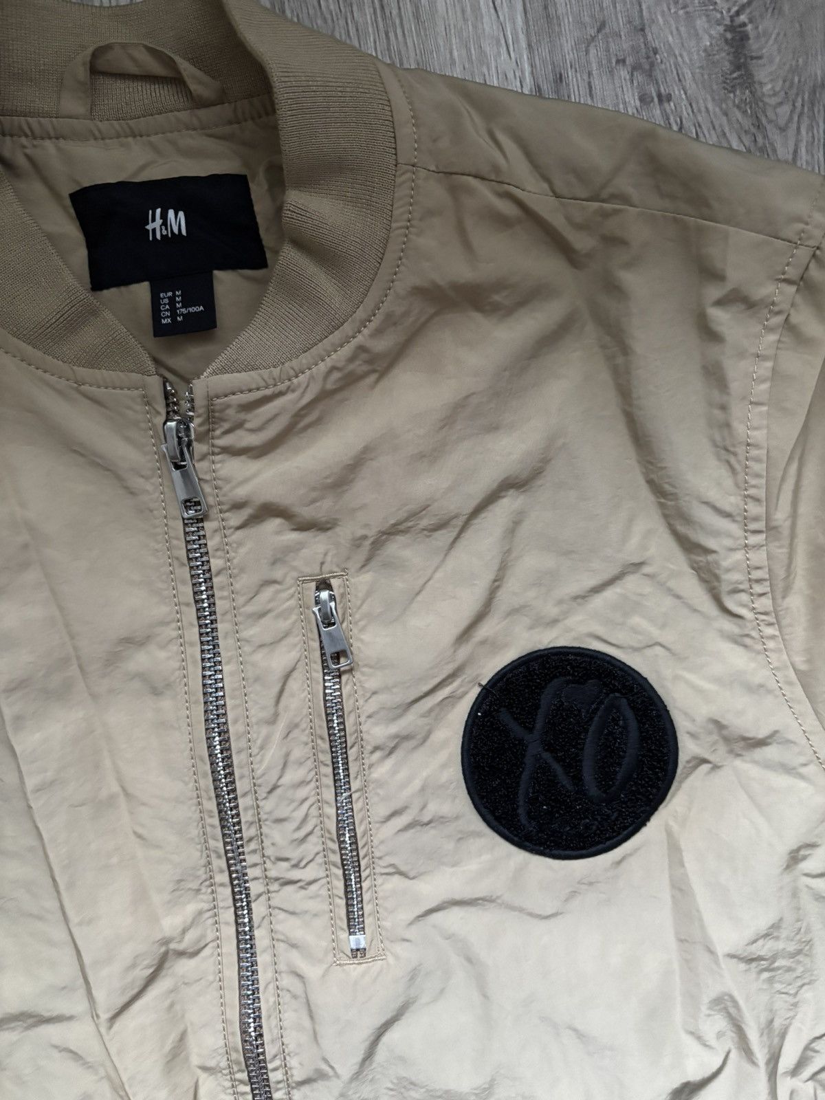 H&M × The Weeknd The Weeknd x HM XO Bomber Khaki Beige Jacket Size US M / EU 48-50 / 2 - 10 Thumbnail