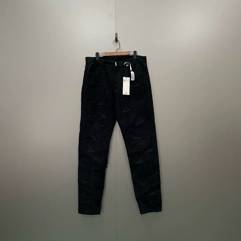 Givenchy Givenchy Black ripped jeans Size 36 Size US 36 / EU 52 - 7 Thumbnail