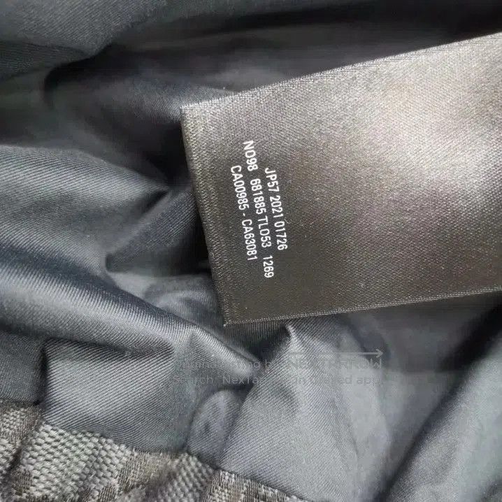 Balenciaga Balenciaga x Gucci Black Quilted Jacket. Size US L / EU 52-54 / 3 - 5 Thumbnail
