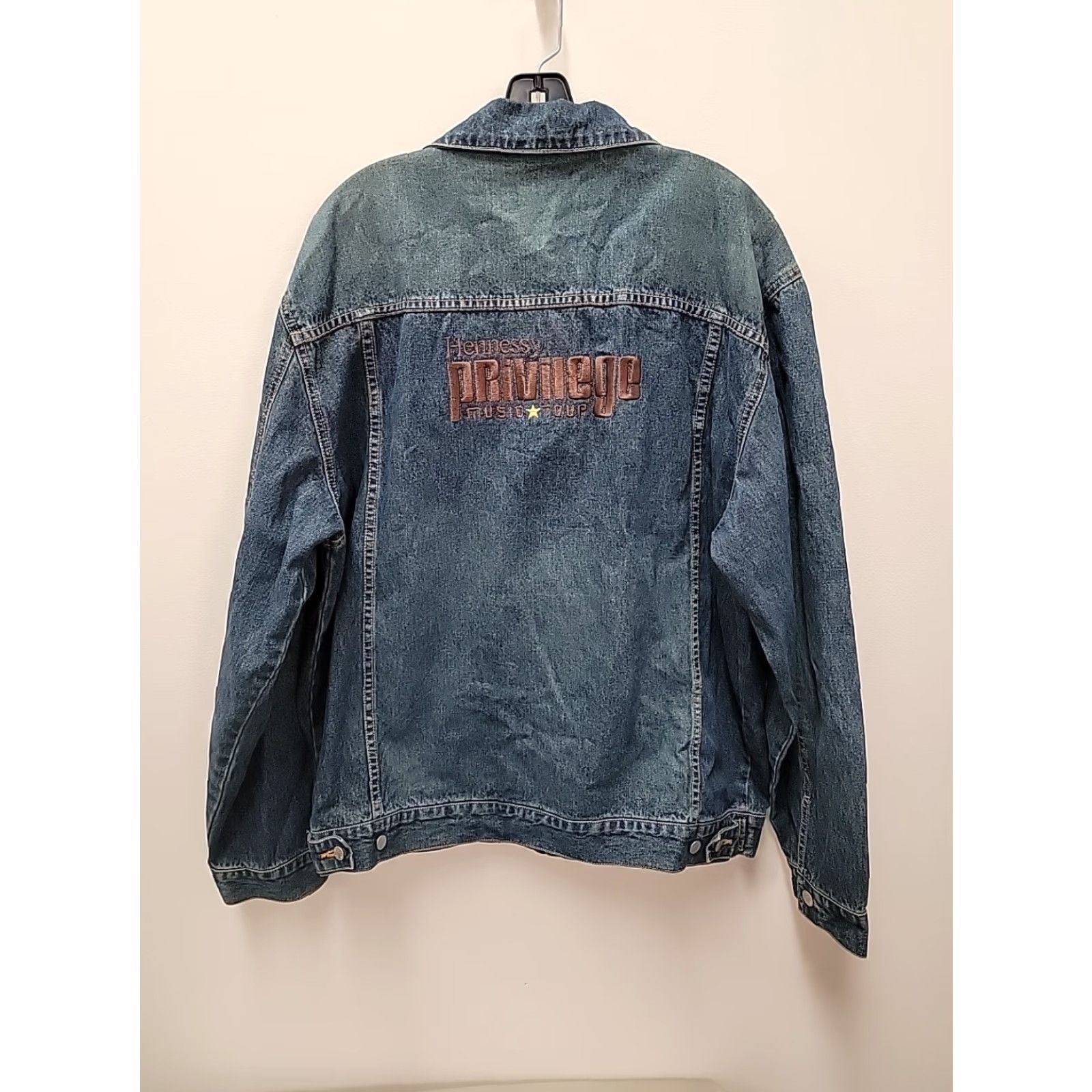 J.Crew VINTAGE J.CREW Denim Jacket 2XL Blue Denim Trucker Jacket Music Tour Mens 2XL Blue Size US XXL / EU 58 / 5 - 2 Thumbnail