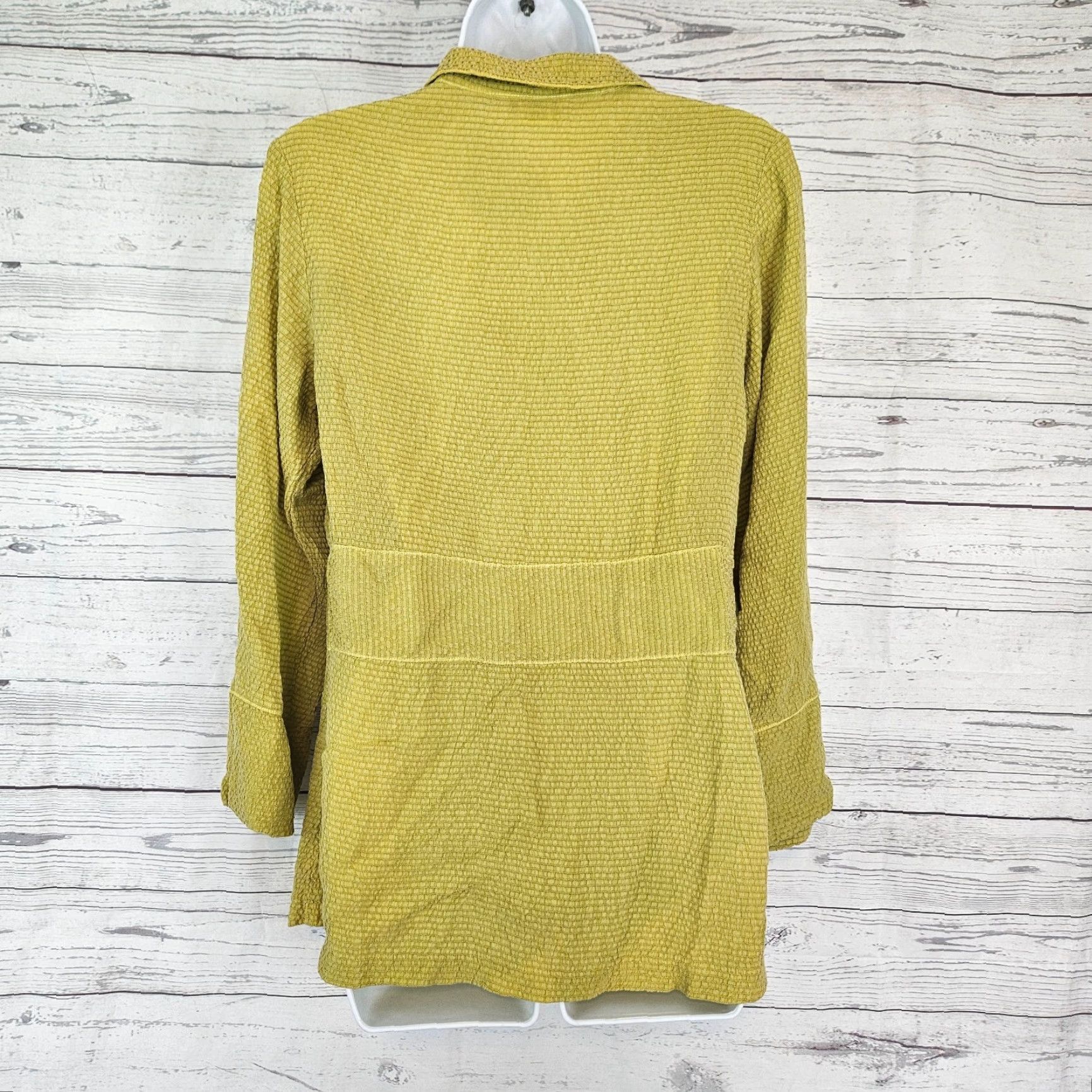 Habitat Habitat Womens Button Front Top Sz Small Green Cupra Shirt Women Small Green Cupra Habitat Button-Up Shirt Womens Size S / US 4 / IT 40 - 4 Thumbnail