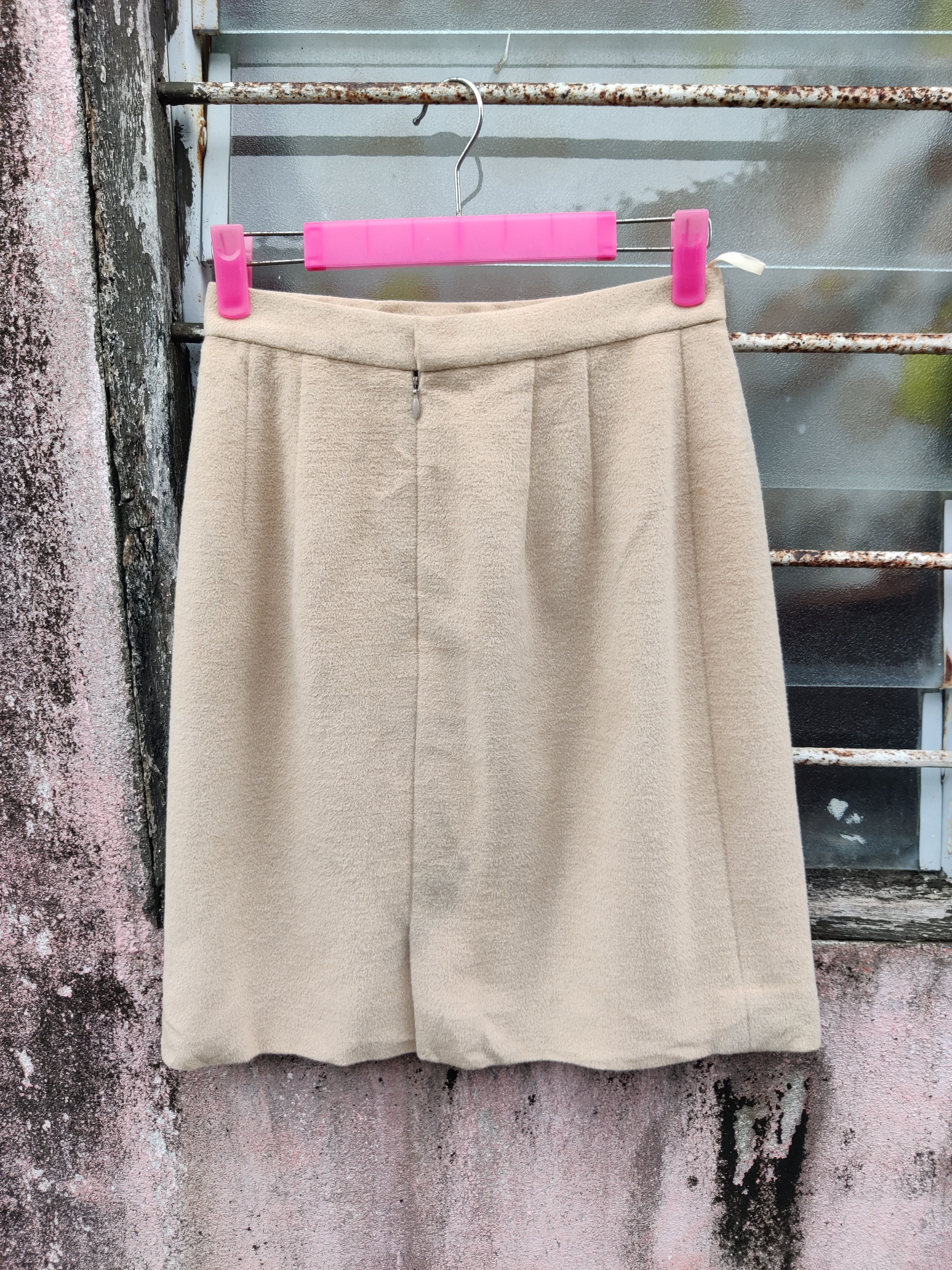 Balenciaga Vintage Archive Balenciaga Luxury Wool Skirt Size 24" / US 00 / IT 34 - 2 Thumbnail
