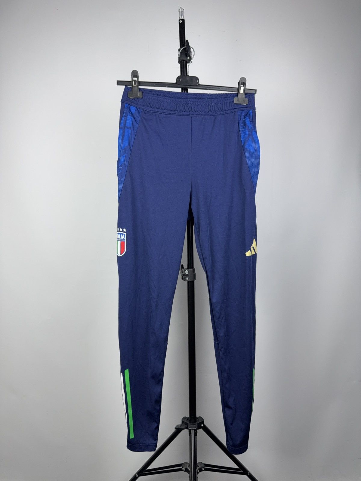 Adidas Adidas Italy FIGC Aeroready Slim Fit Track Pants Small size Size US 30 / EU 46 - 1 Thumbnail