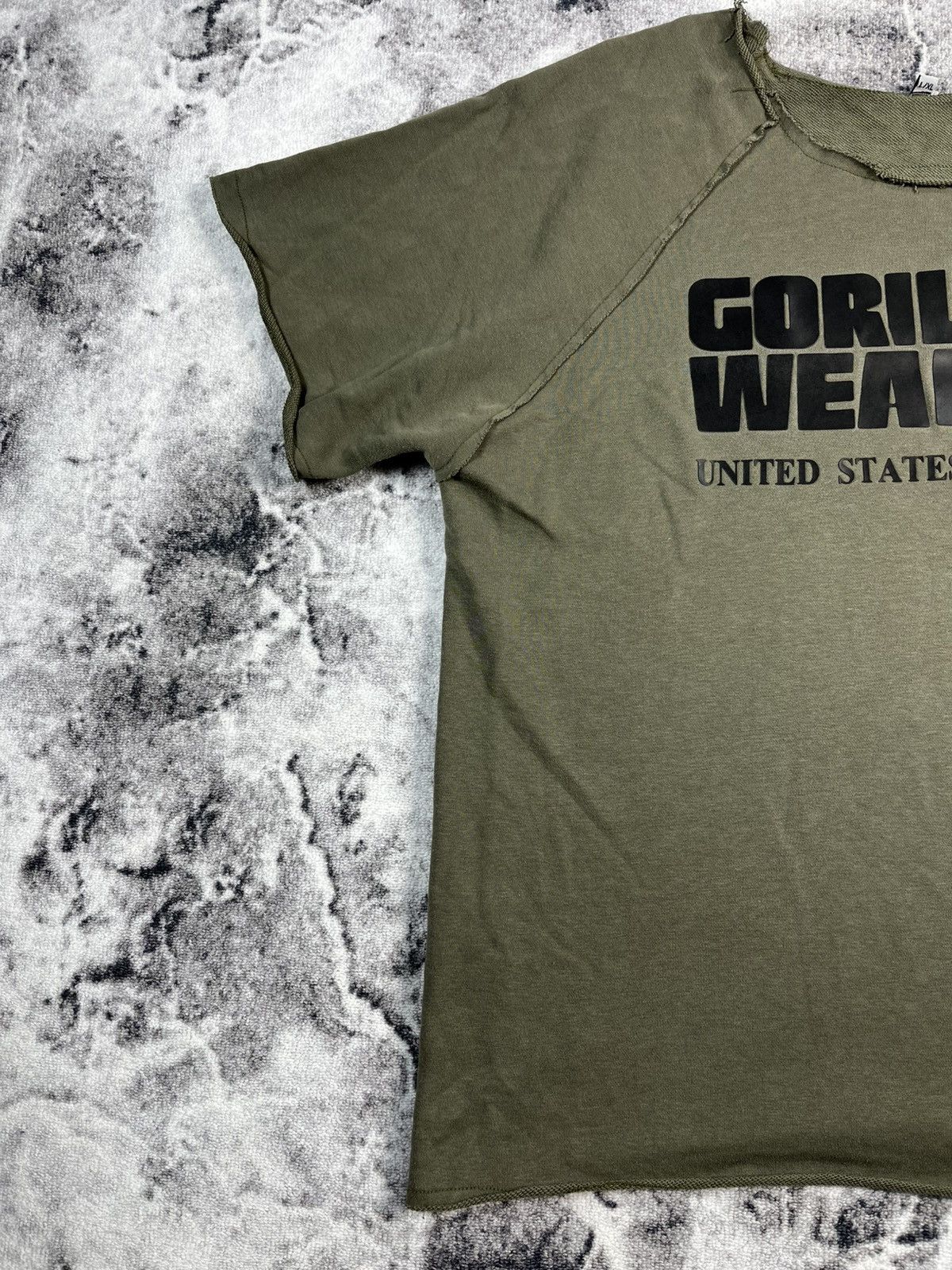 Other Gorilla Wear T Shirt Olive Military Logo Oversized L XL Size US XL / EU 56 / 4 - 2 Thumbnail