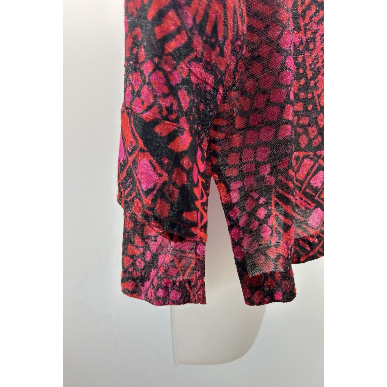 Chicos Chico's Mosaic Print Blouse Size 0 Sm. 42" Bust Size S / US 4 / IT 40 - 2 Thumbnail