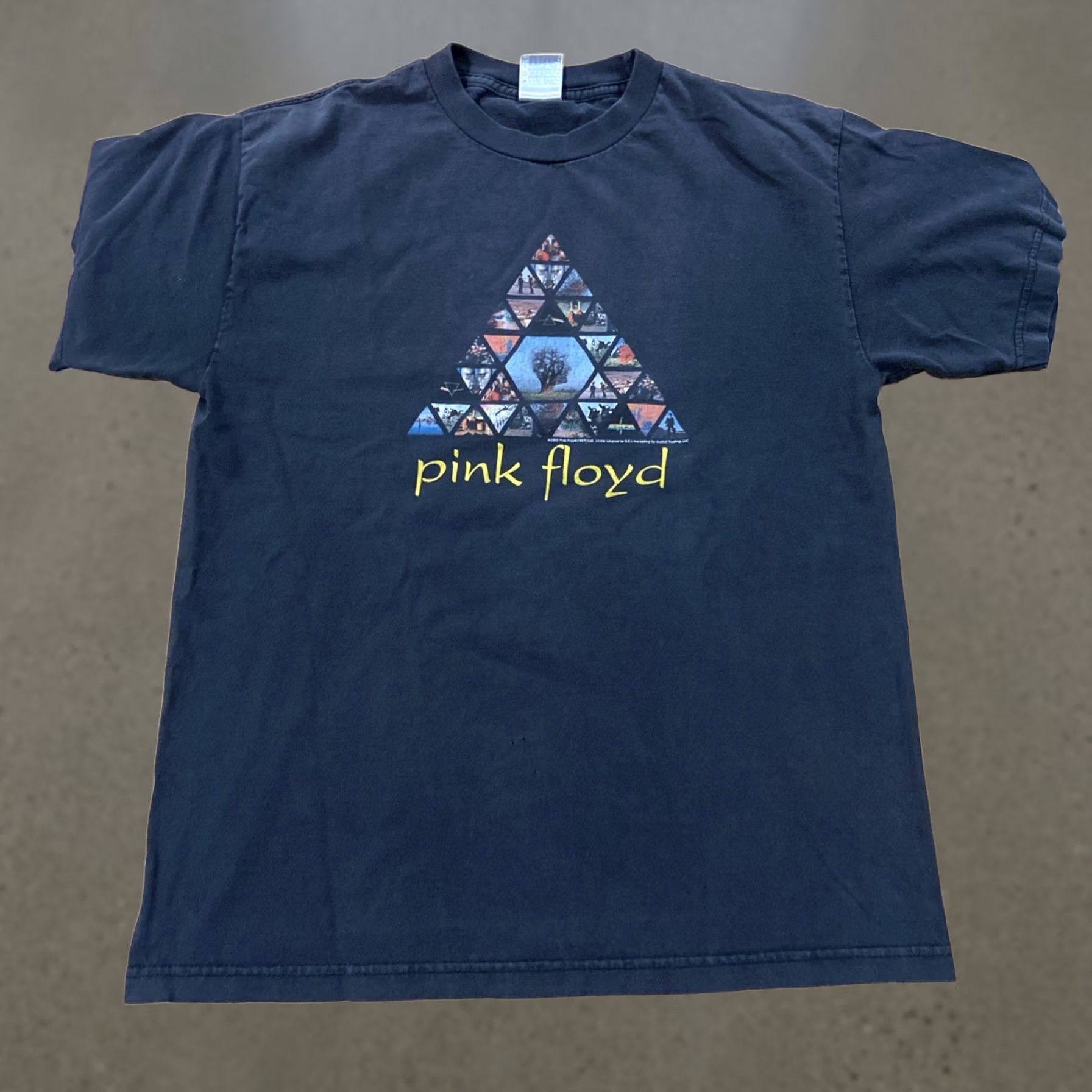 Vintage VINTAGE Pink Floyd Shirt Mens M Black 2005 Band Tee Graphic Rock Psychedelic Size US M / EU 48-50 / 2 - 1 Thumbnail