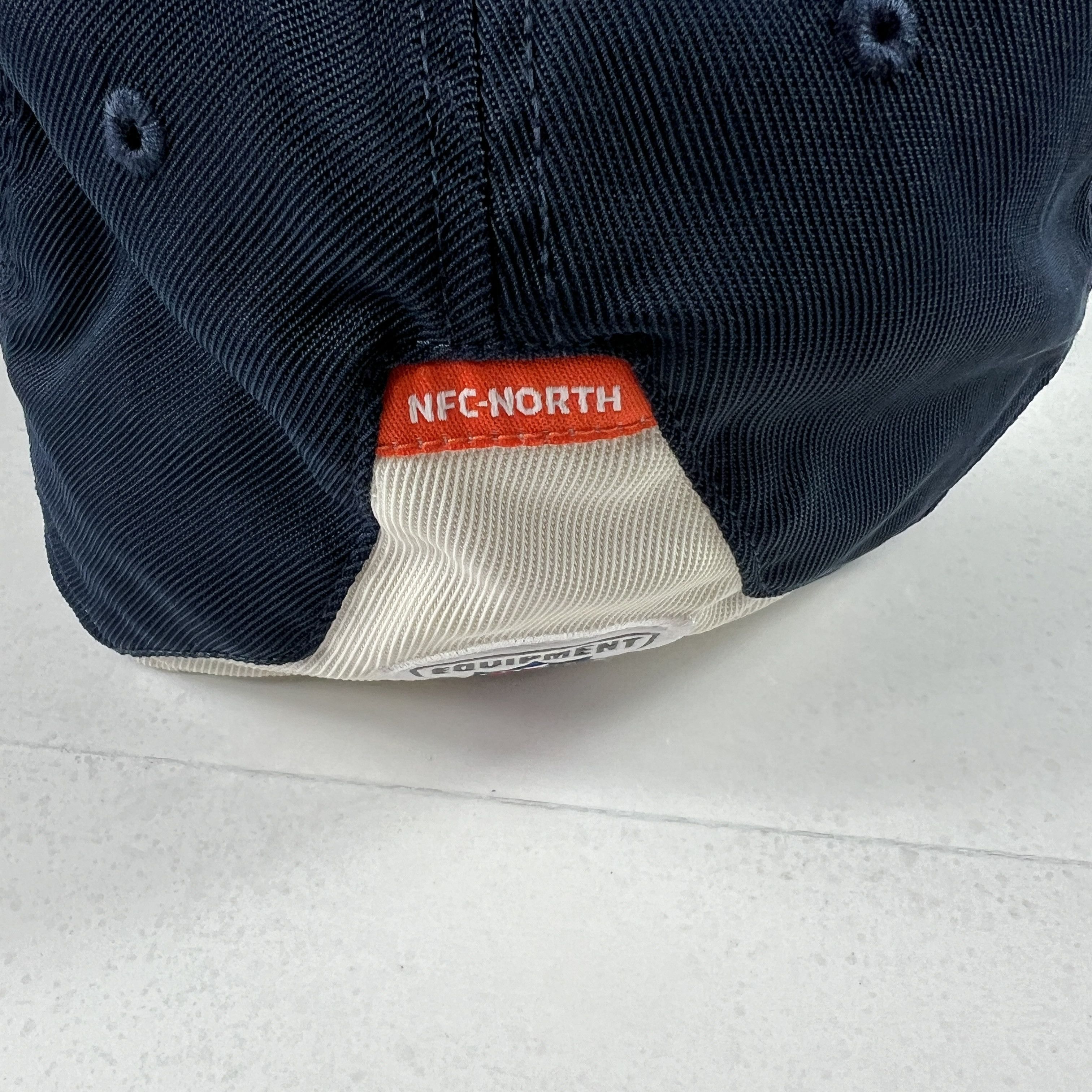 NFL Reebok Chicago Bears Hat Blue Sideline Stretch Fitted Cap Size ONE SIZE - 6 Thumbnail