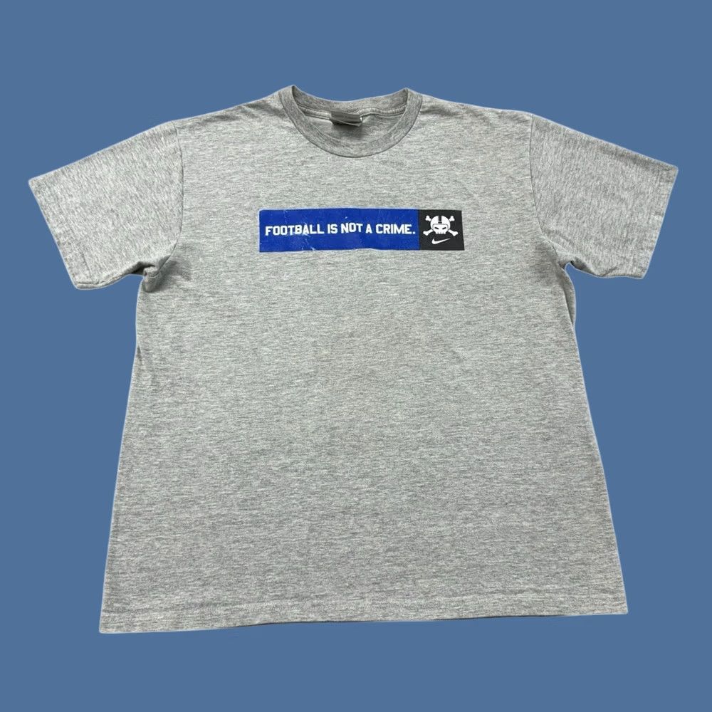 Nike VINTAGE Nike T-Shirt Mens Medium Gray 1990s 2000s Is Not A Crime Football Graphic Print Crew Neck Short Sleeve Size US M / EU 48-50 / 2 - 1 Thumbnail
