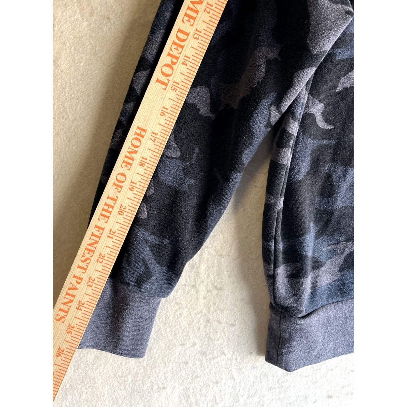 Prana prAna Sweatshirt Crew Neck Long Sleeve Camouflage Gray Black Women’s M Medium Pullover Activewear Crewneck Colorful Size M / US 6-8 / IT 42-44 - 5 Thumbnail