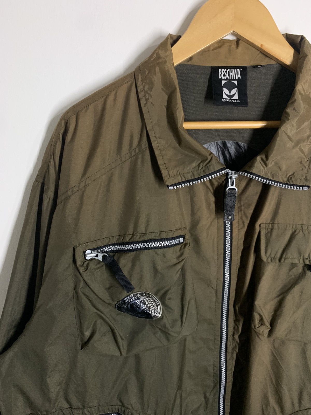 Alien Workshop × Vintage Vintage BESCHWA light zipper skateboarding style Size US L / EU 52-54 / 3 - 6 Thumbnail