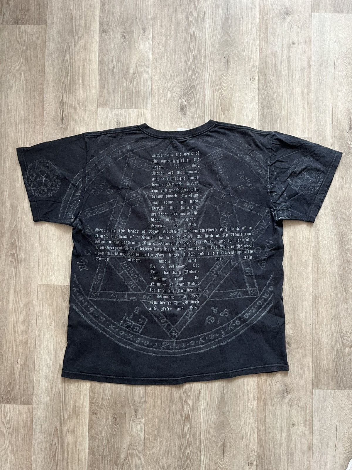 Vintage Rare Gothic Darkwear Skull & Pentagram Tee Size US L / EU 52-54 / 3 - 6 Thumbnail