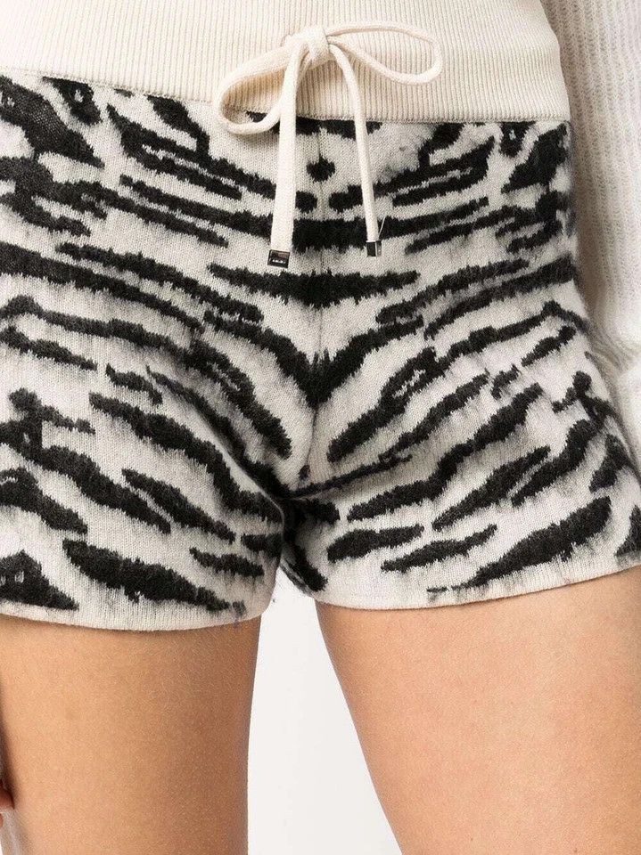 Amiri o1y0425 Short in Ivory & Black Size 28" / US 6 / IT 42 - 5 Thumbnail