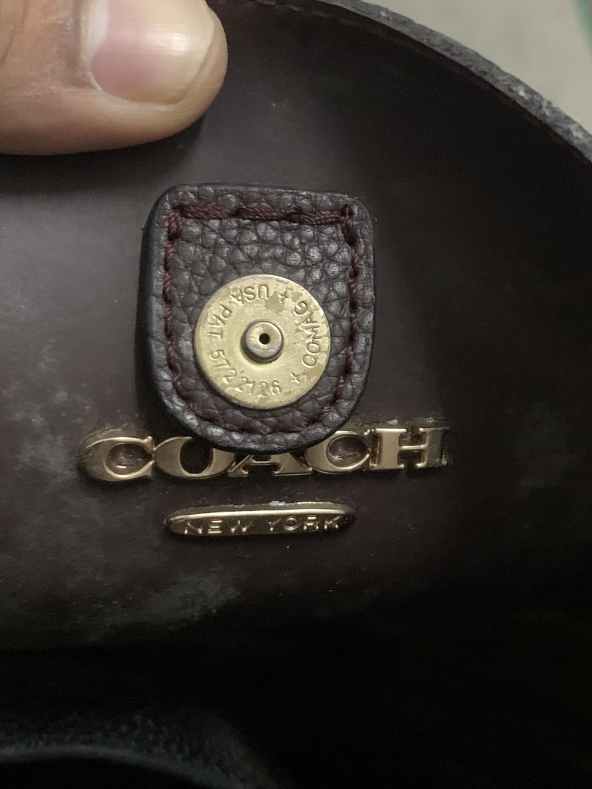 Coach Coach Town Bucket Bag pebble leather lgold/black Size ONE SIZE - 8 Thumbnail