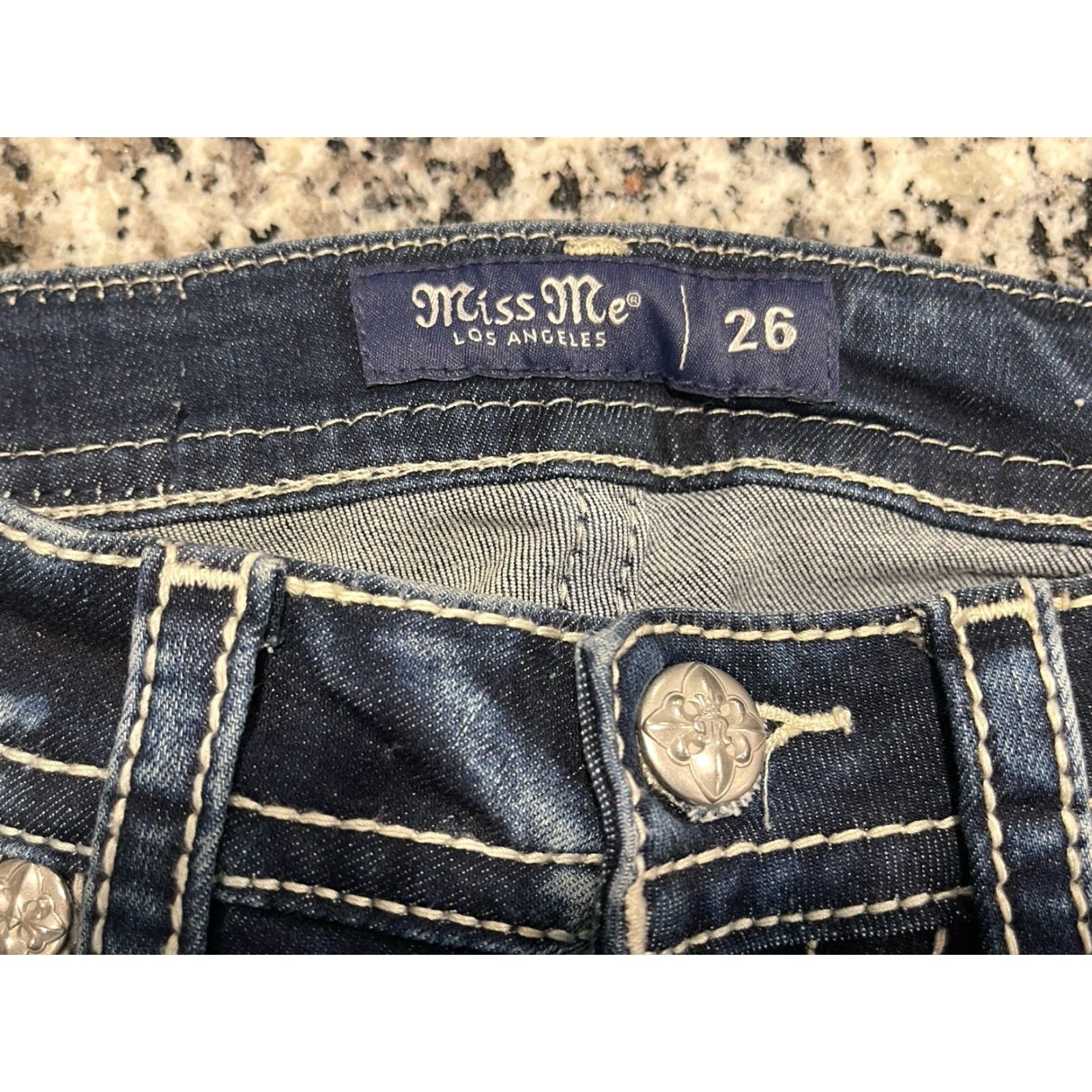 Miss Me Miss Me Chloe Boot Women's Jeans Size 28×29 Recent Model Size 26" / US 2 / IT 38 - 3 Thumbnail