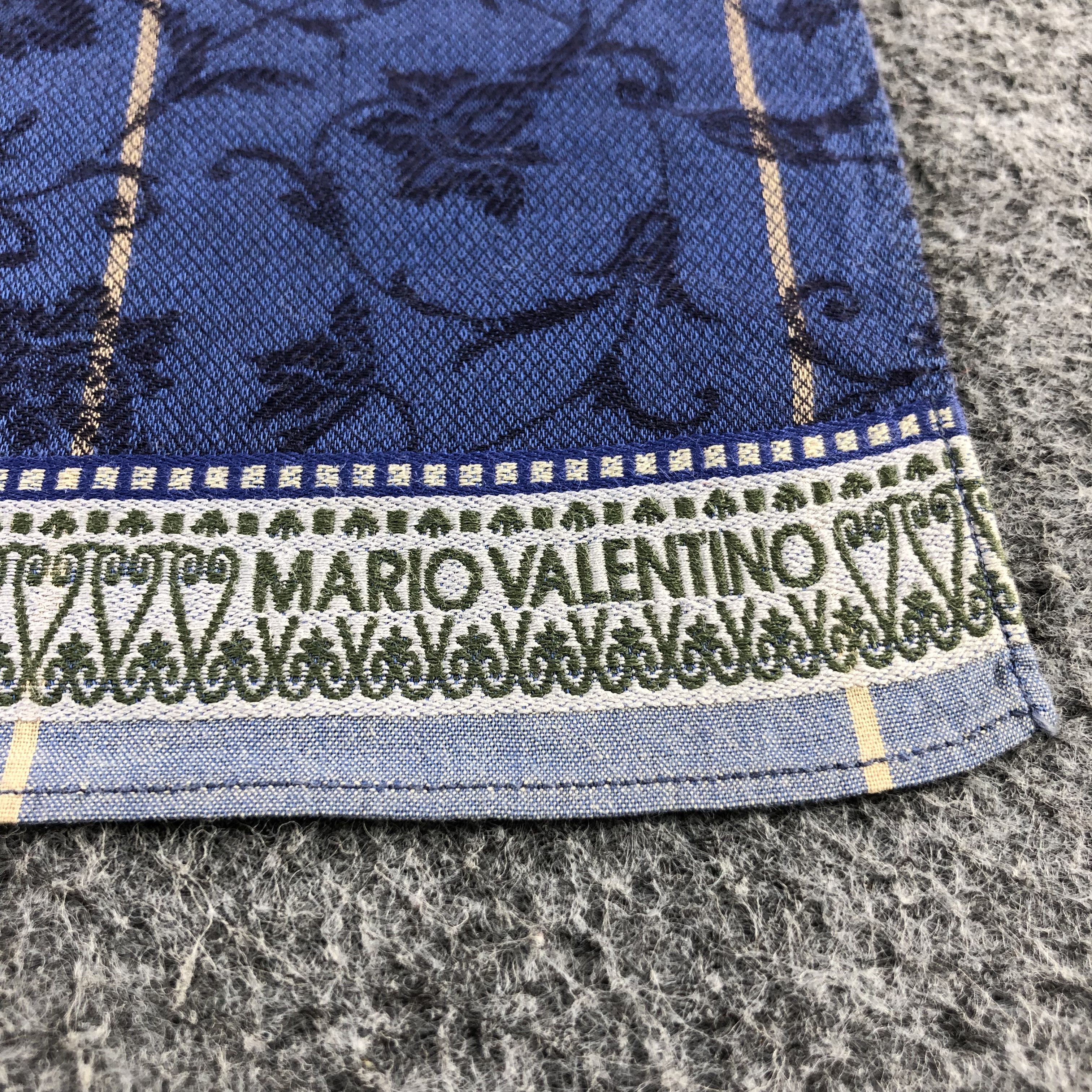 Mario Valentino × Vintage Mario Valentino Handkerchief Neckerchief Bandana H1399 Size ONE SIZE - 3 Thumbnail