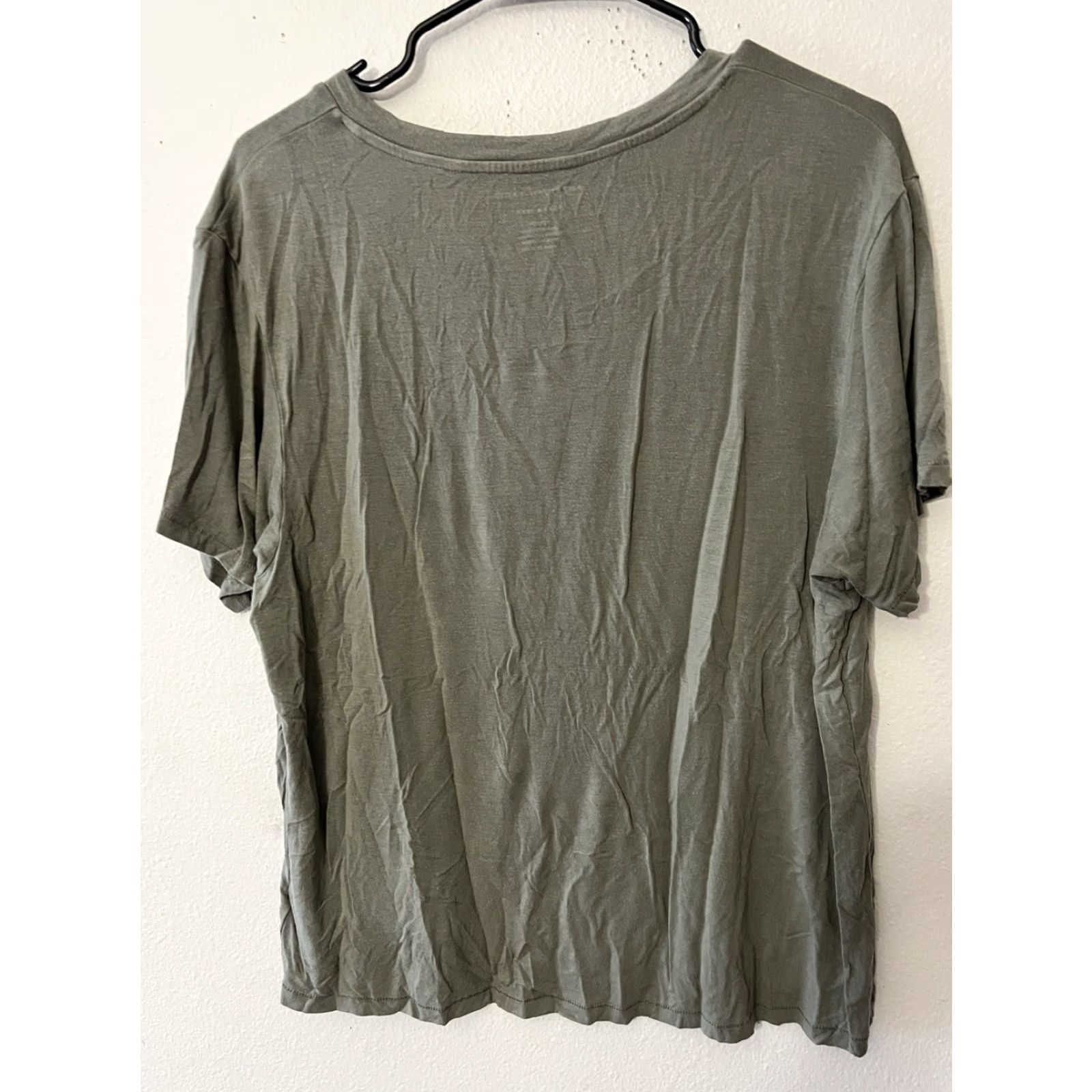 American Eagle Outfitters American Eagle Womens Short Sleeve V-Neck T-Shirt S Modal Blend Green Casual Basic Size S / US 4 / IT 40 - 2 Thumbnail