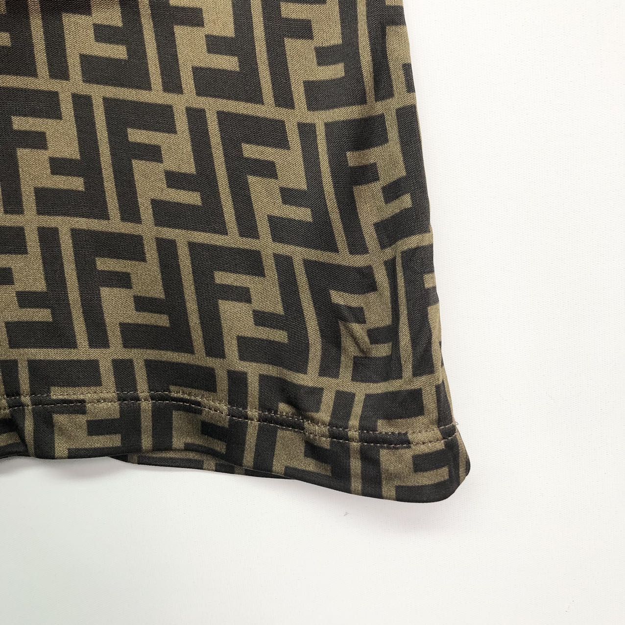 Fendi FENDI Decorated Medusa Printed Short Sleeve T-shirt K26WX Size M / US 6-8 / IT 42-44 - 4 Thumbnail