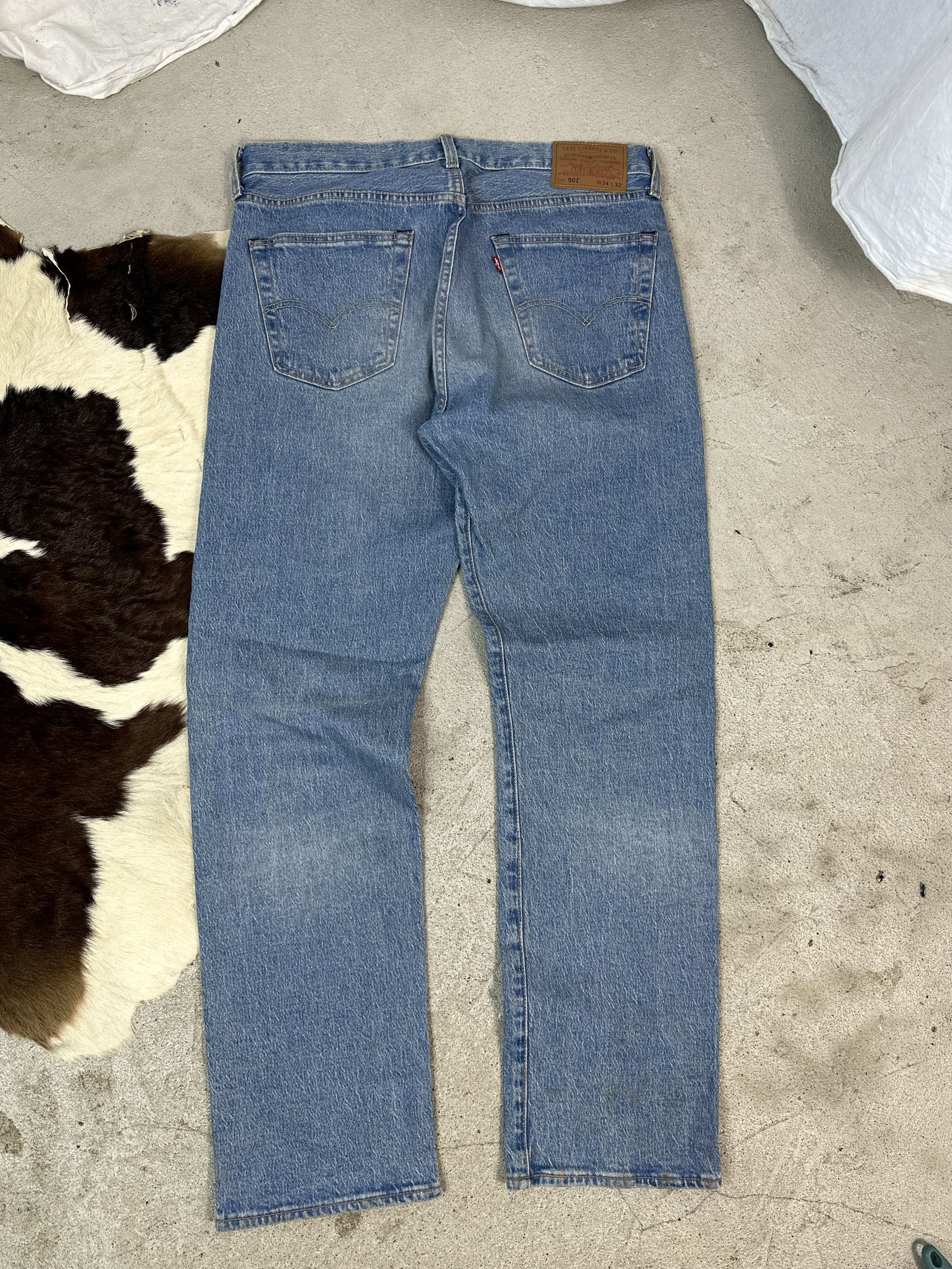 Levi's × Vintage Levi's 501 jeans Size US 34 / EU 50 - 1 Thumbnail