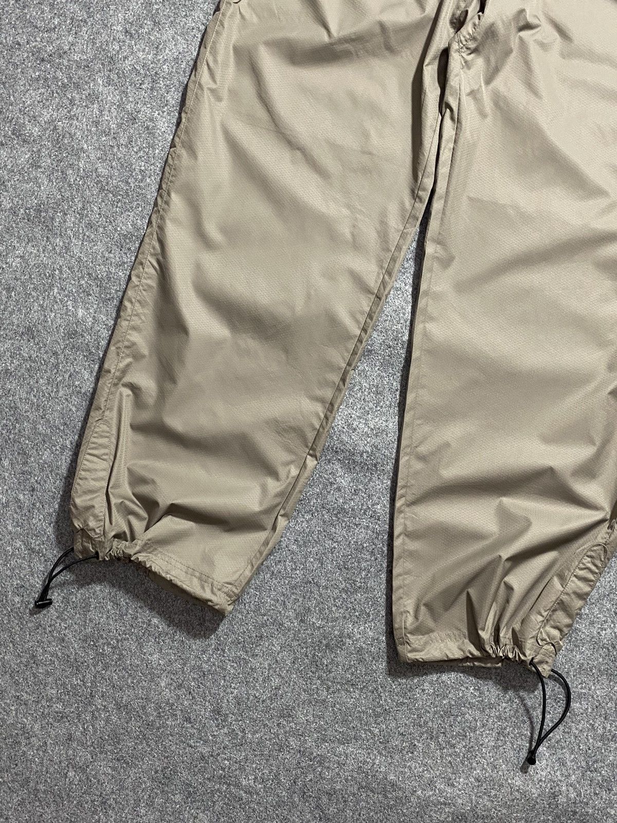 Nike × Vintage 2 item Nike Brown Pants Nylon 00s Swoosh Size US 36 / EU 52 - 17 Thumbnail