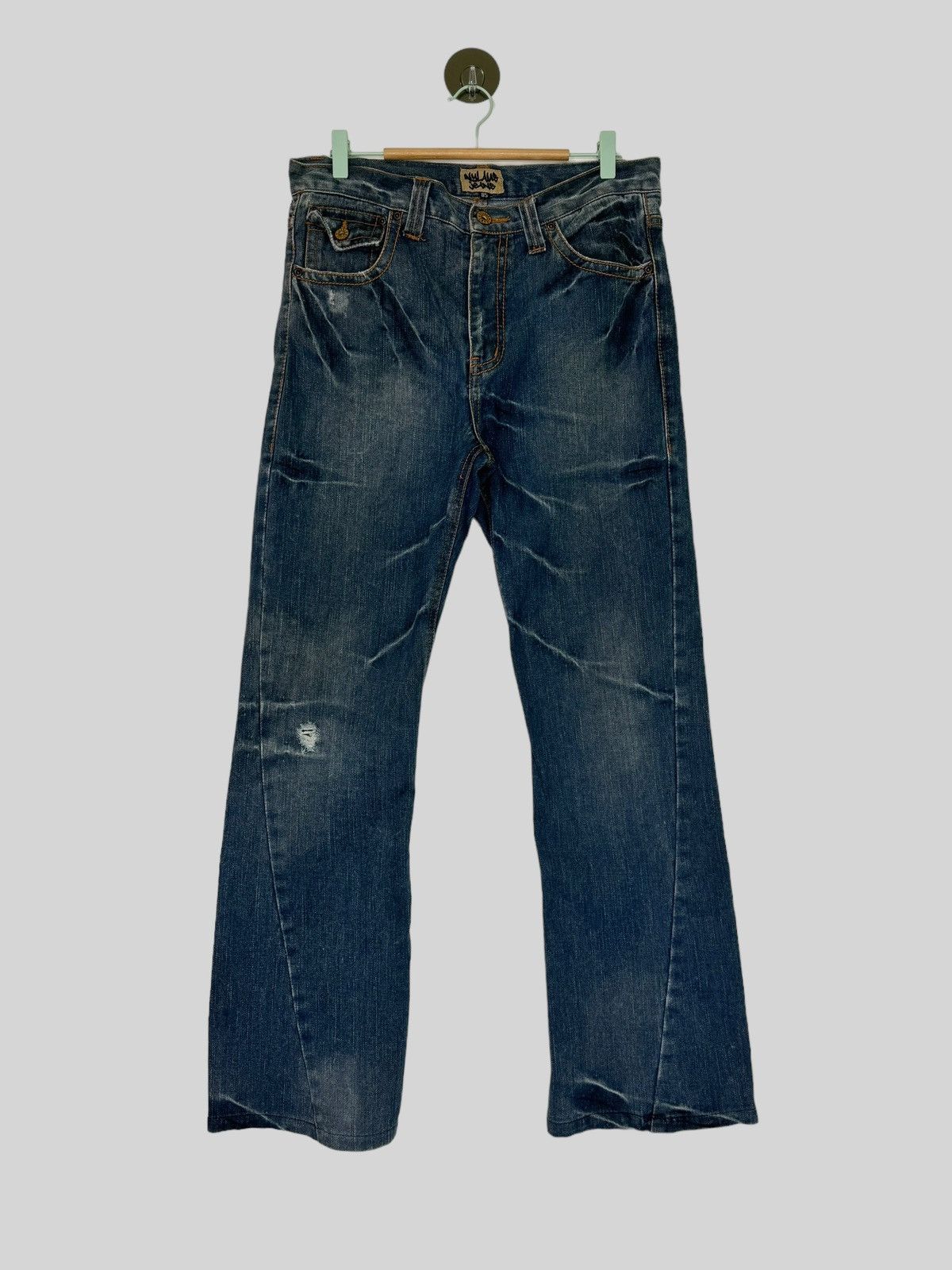 If Six Was Nine FLARE TWIST LEG NYLAUS THUNDER⚡️DISTRESSED JEANS Size US 32 / EU 48 - 1 Thumbnail