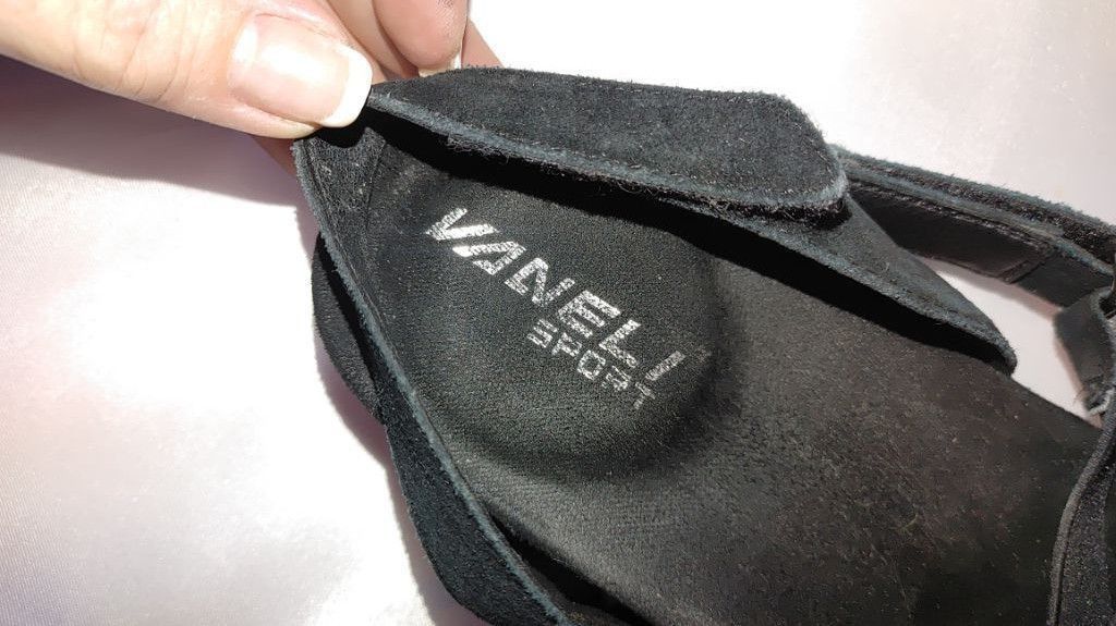 VANELI Vaneli Sport Sandals Size 8.5M Size US 8.5 / IT 38.5 - 7 Thumbnail