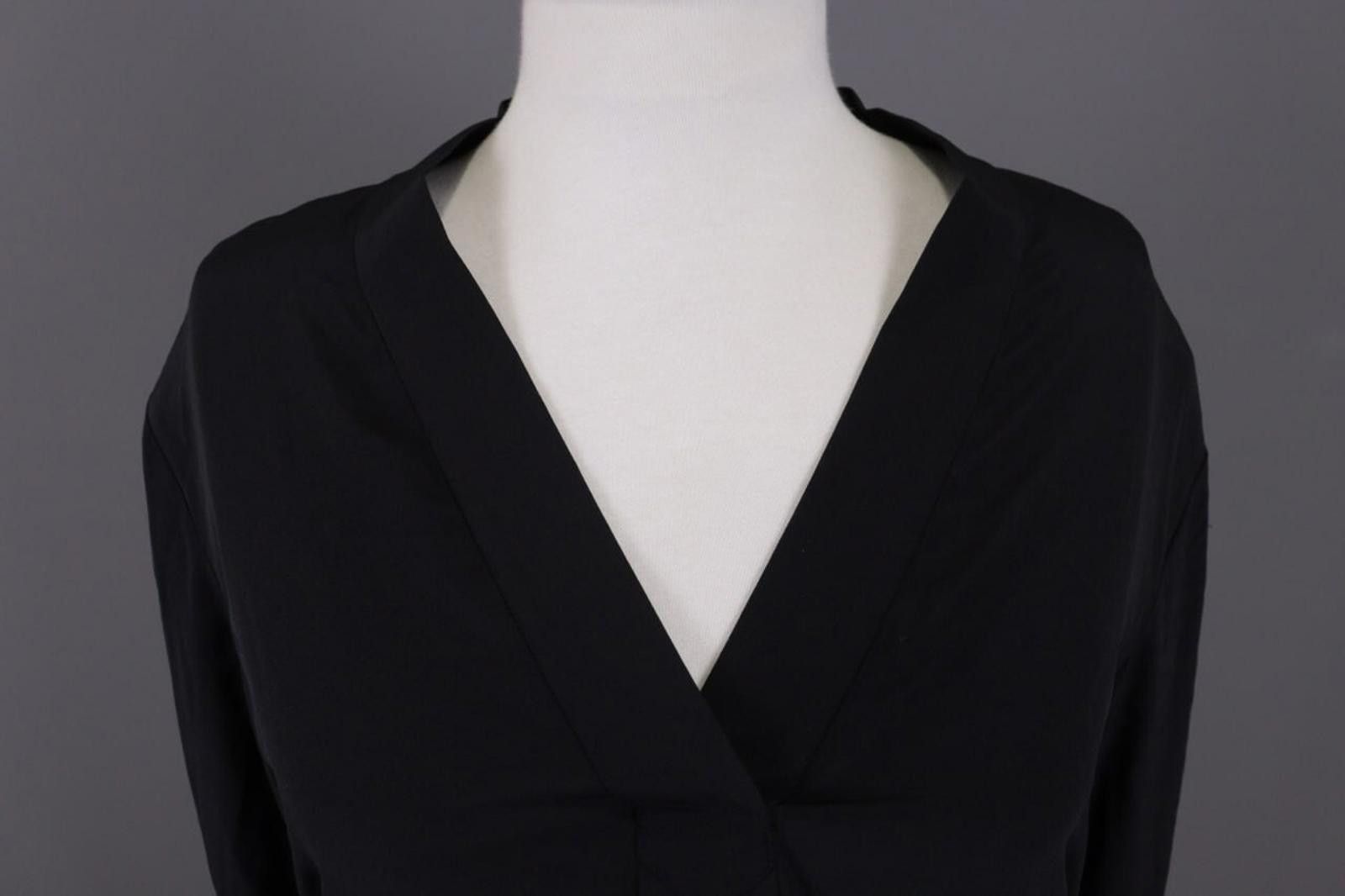 Diane von Furstenberg Ladies Diane von Furstenberg Black V-Neck Top Blouse Size XS Size XS / US 0-2 / IT 36-38 - 4 Thumbnail