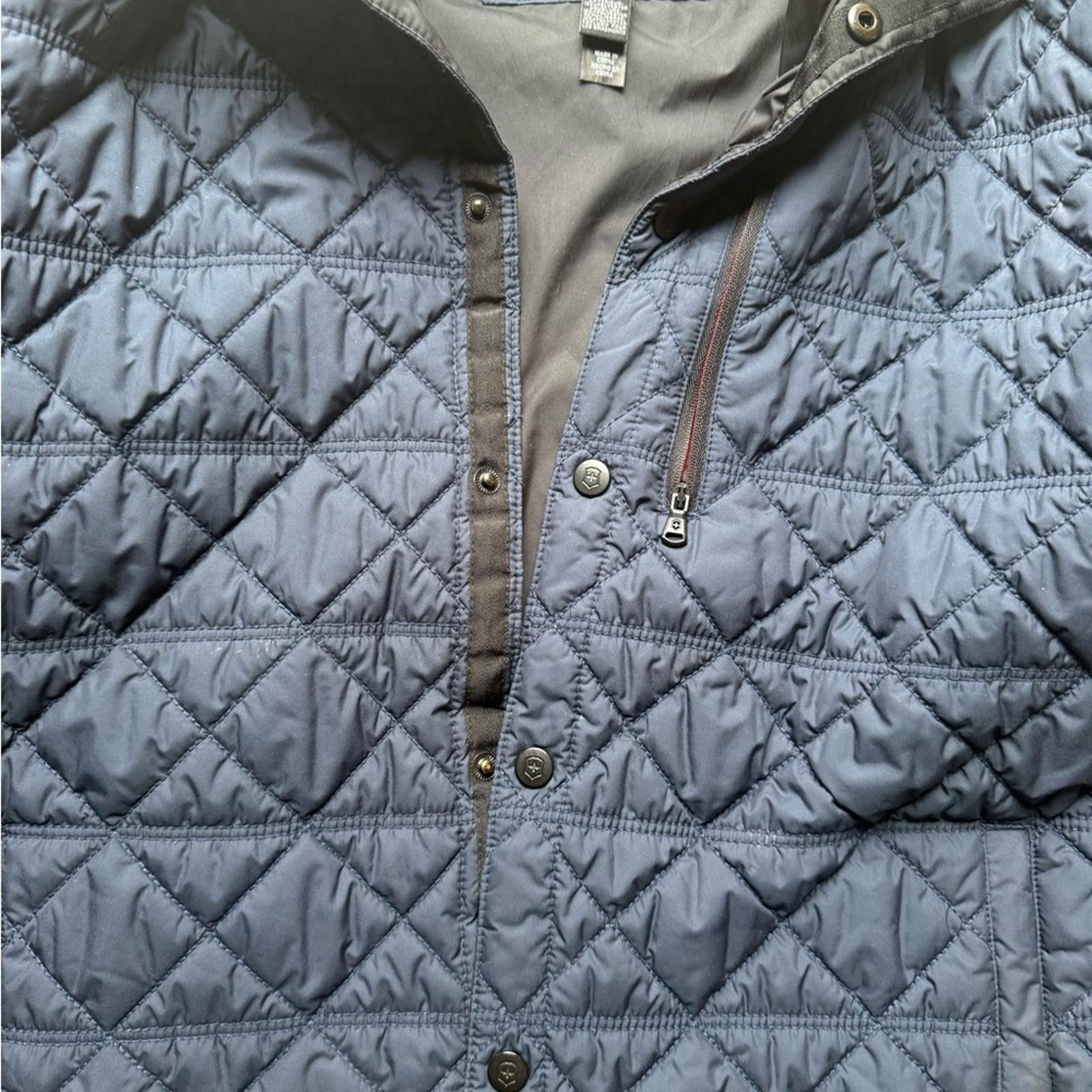 Victorinox Victorinox Men's Quilted Jacket - Navy XL Size US XL / EU 56 / 4 - 5 Thumbnail