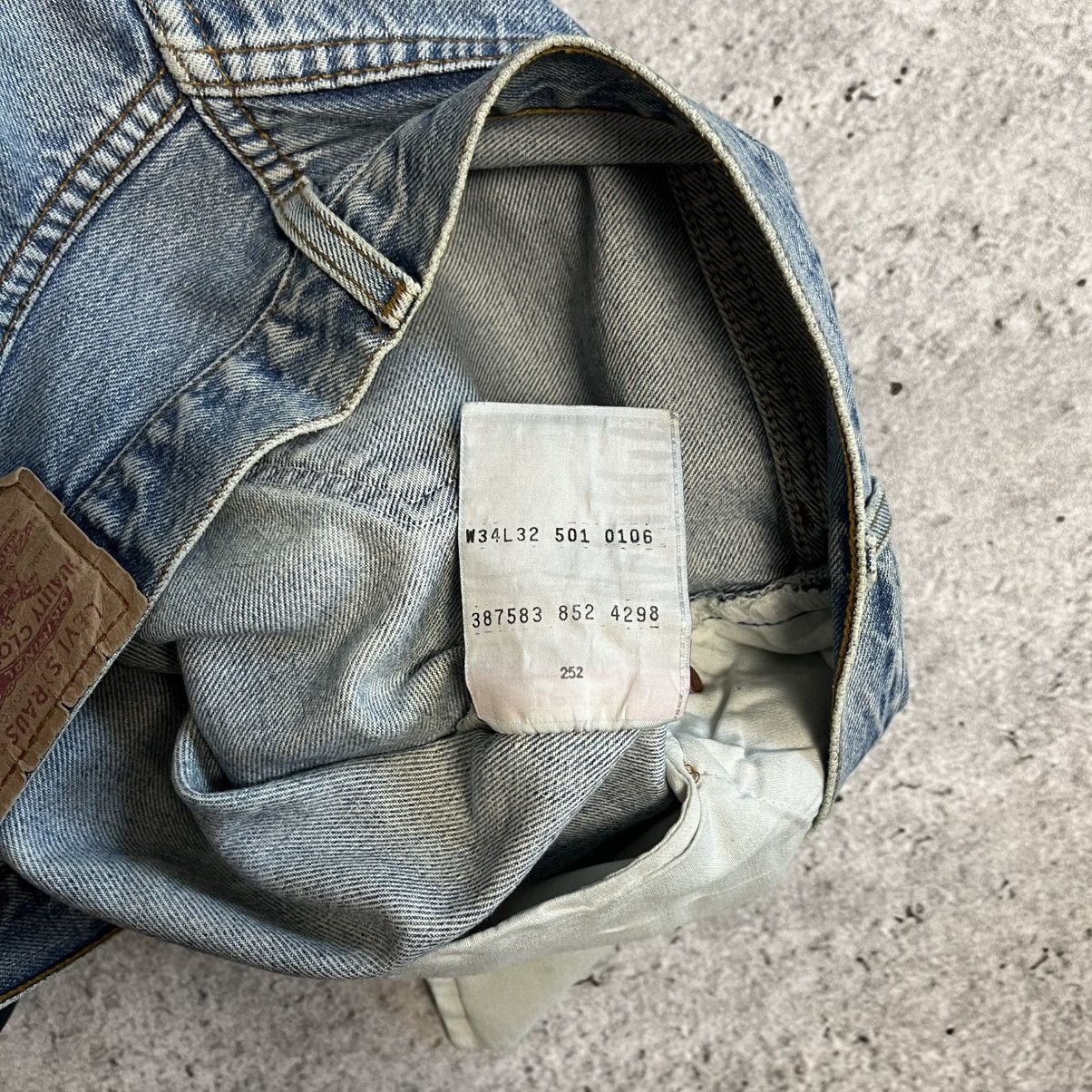 Levi's × Vintage Vintage Levis 34x32 washed baby blue 90s Size US 34 / EU 50 - 6 Thumbnail