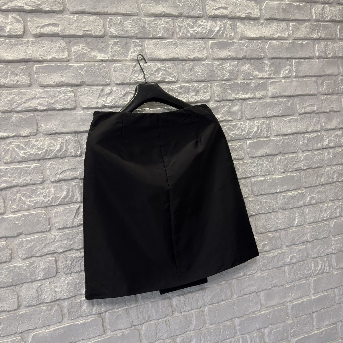 Prada Prada 100 % Nylon Skirt Luxury size 42 Made in Italy Size 28" / US 6 / IT 42 - 2 Thumbnail